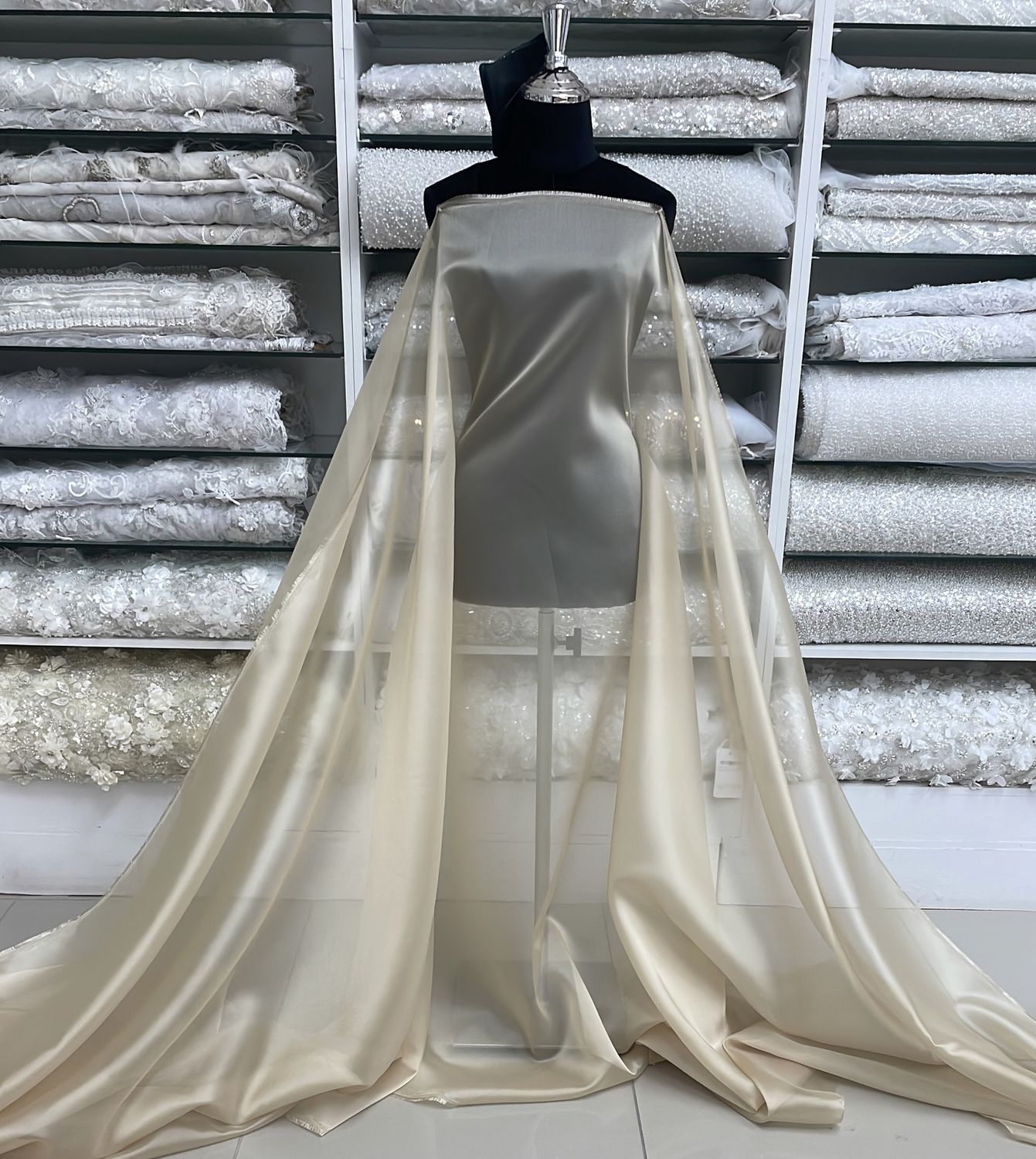 [ OP-ROR-7010-4 ] Organza Diamond #4 Champagne 150W per Meter