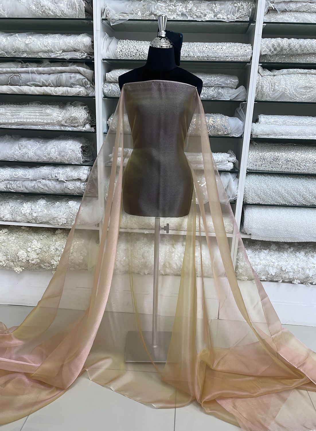 [ OSF-TK-4616-09 ] Organza Shot Frosted 150 - Yellow Gold per Meter