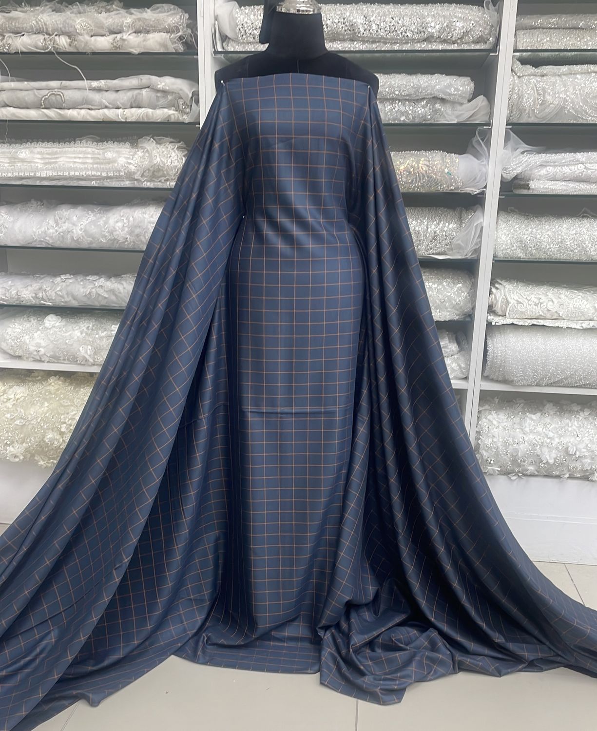 [ 24070 ] Italian Check-150-Navy-01 per Meter