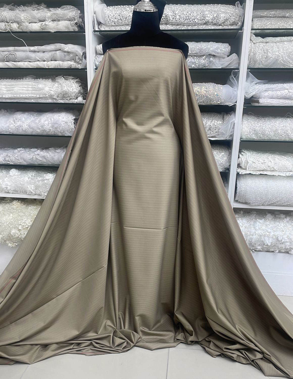 [ 24225 ] English Suiting Viscose Schild-9605-150-1-BEIGE per Meter