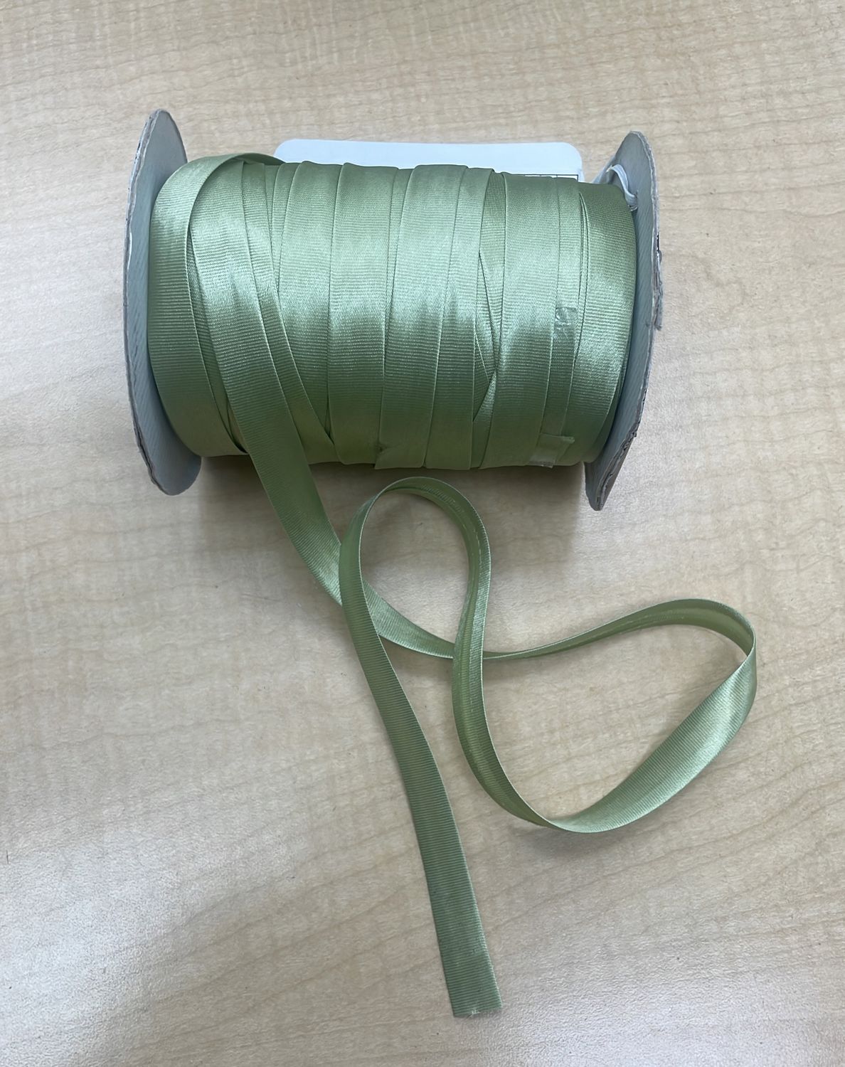 [ SBB-HTC15MM-173 ] Satin Binding15mm-SAGE per Meter