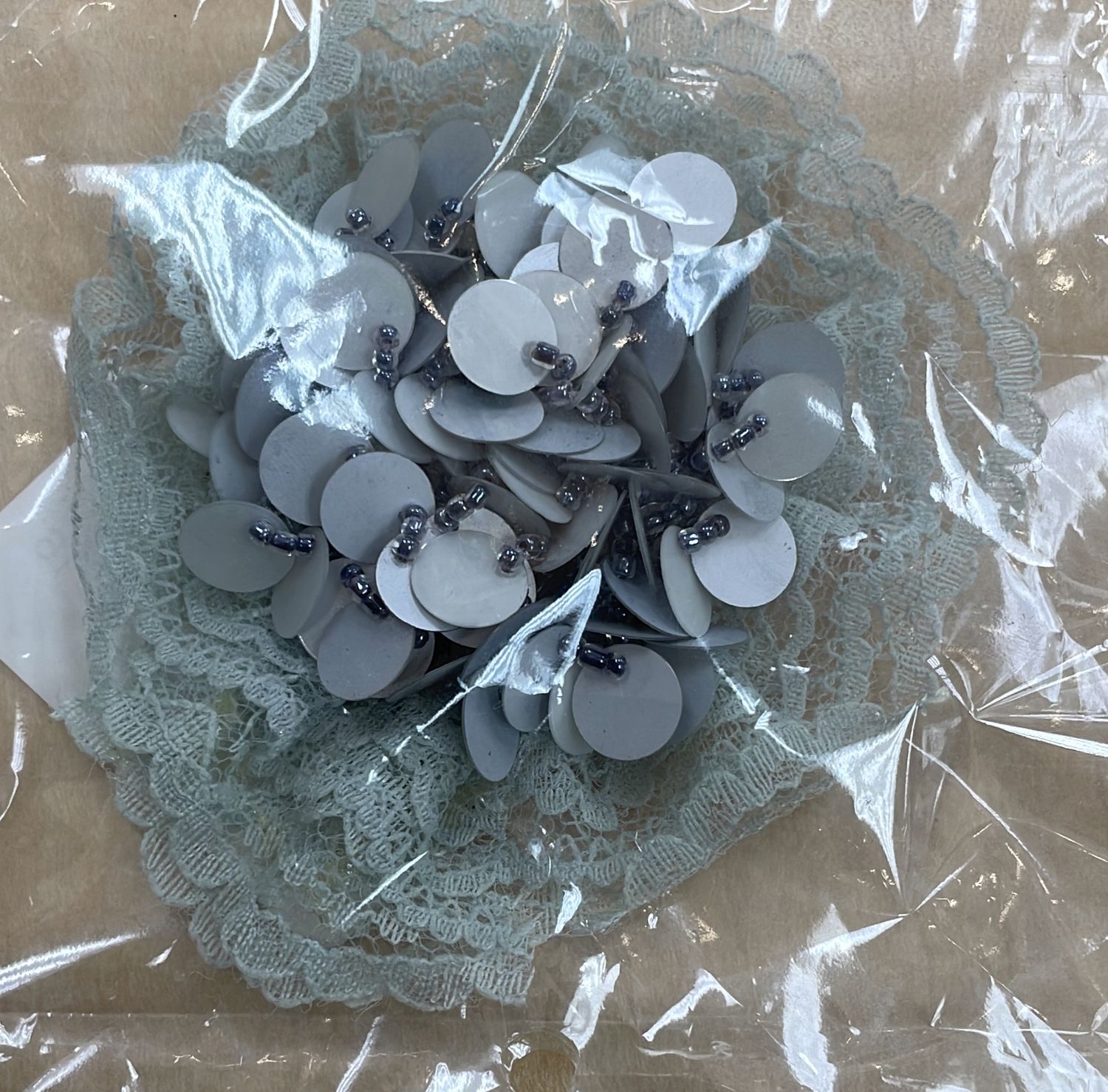 [ MOB-GZ-AK619-2s ] Motif flower - GZ - Grey per Each