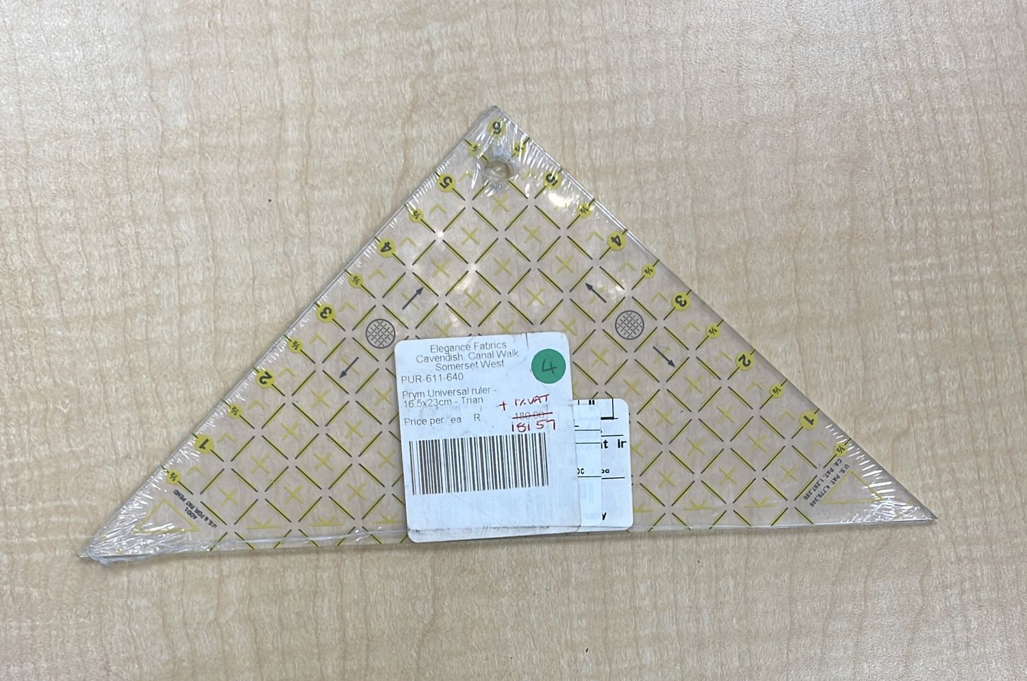 [ PUR-611-640 ] Prym Universal ruler - 16.5x23cm - Triangle per Each