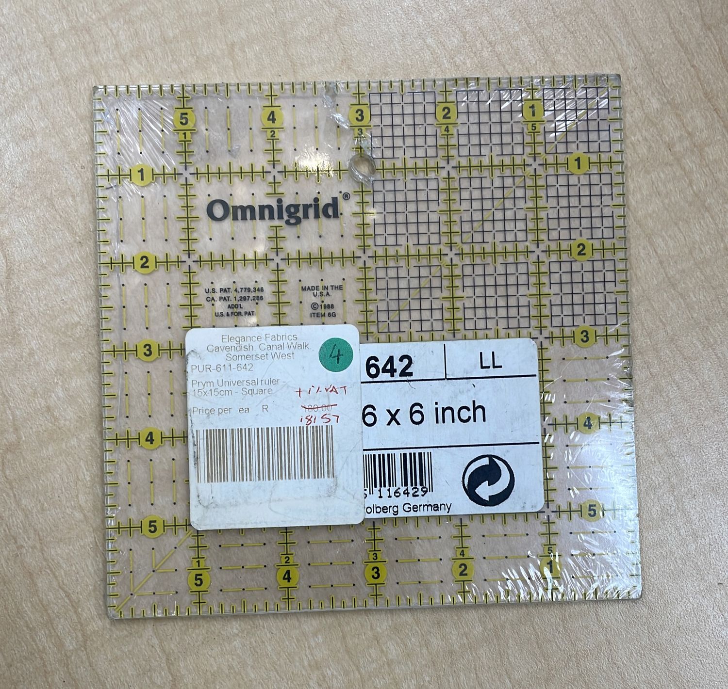[ PUR-611-642 ] Prym Universal ruler - 15x15cm - Square per Each