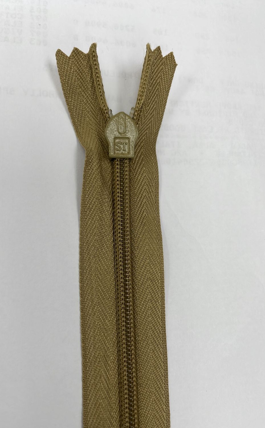[ 19040 ] Zip Invisible Cotton/50cm/5g/Cocoa per Each