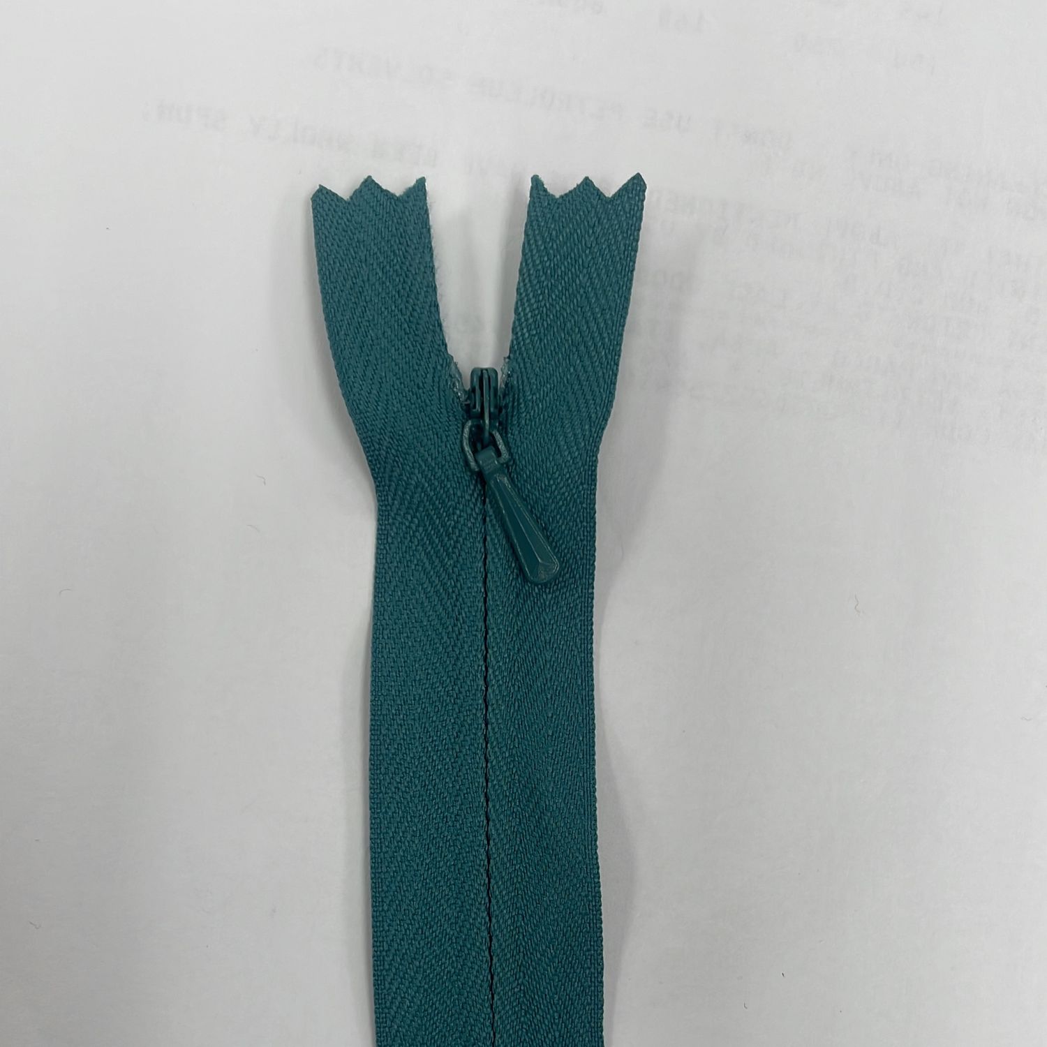 [ 19035 ] Zip Invisible Cotton/50cm/5g/Cypress per Each
