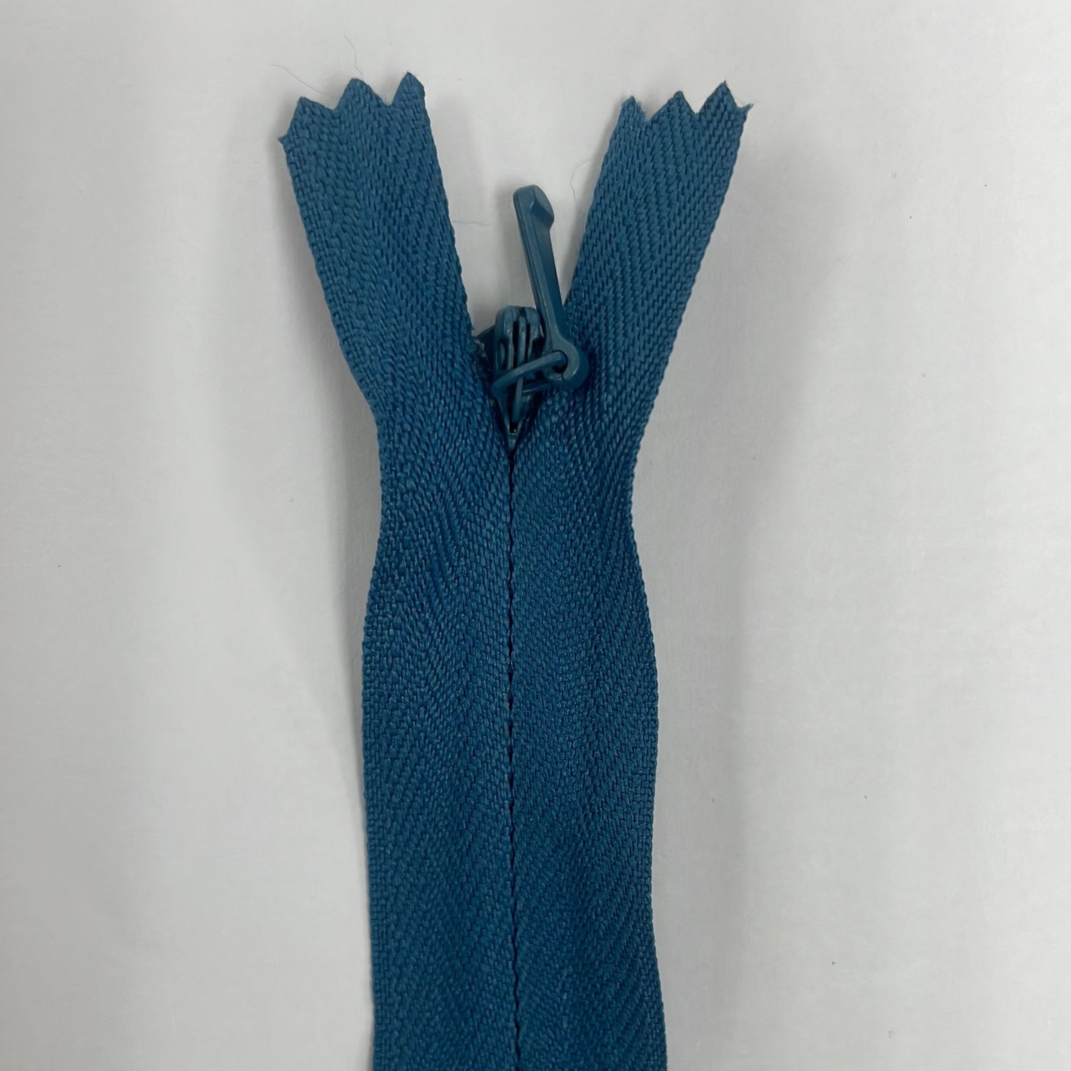 [ 19017 ] Zip Invisible Cotton/50cm/5g/Tropic Blue per Each