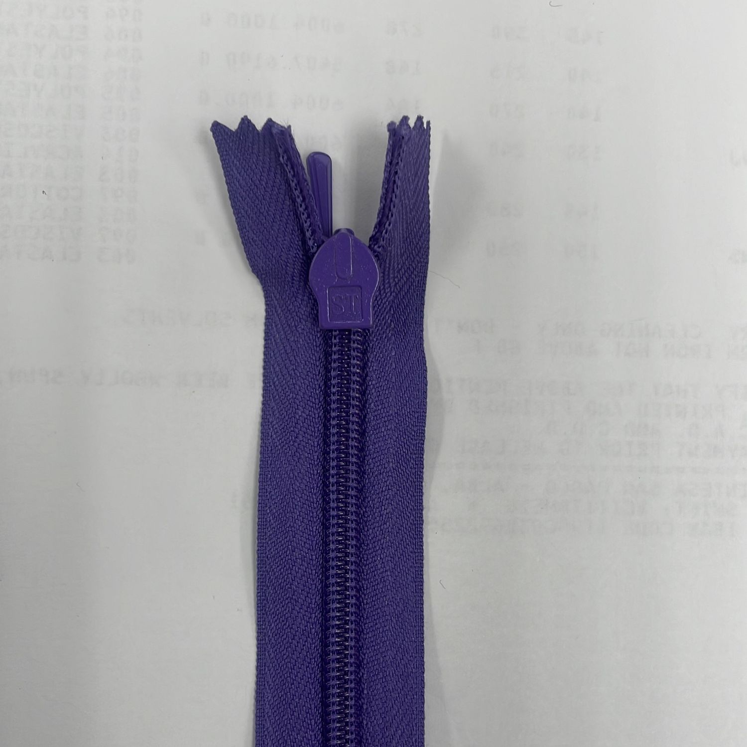 [ 16144 ] Zip Invisible Cotton/50cm/5g/Purple per Each