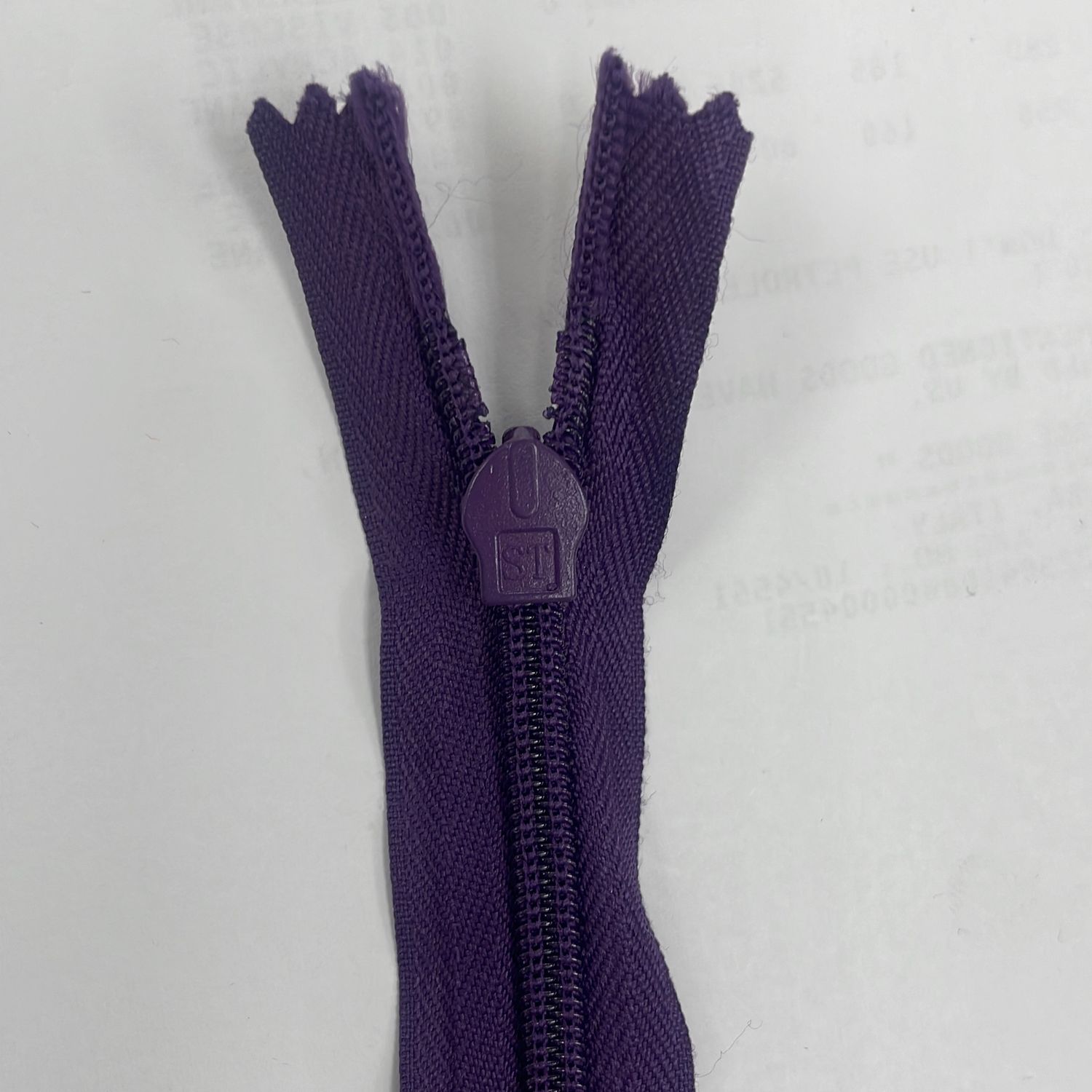 [ 19008 ] Zip Invisible Cotton/50cm/5g/Vatican per Each