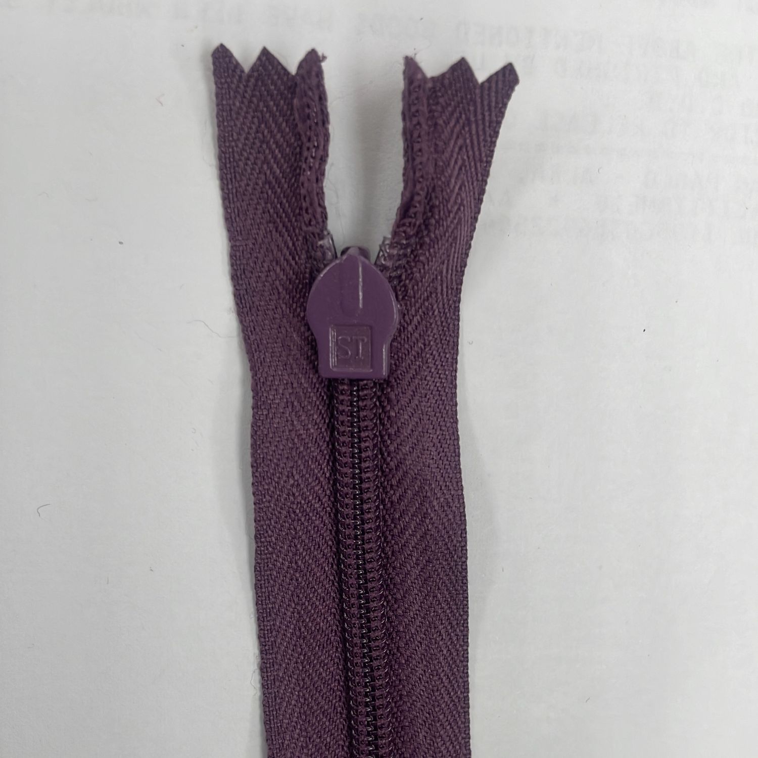 [ 18924 ] Zip Invisible Cotton/20cm/5g/Harvest Wine per Each
