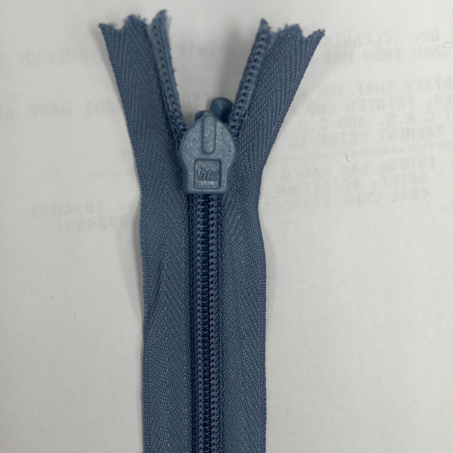 [ 18960 ] Zip Invisible Cotton/20cm/5g/Iceberg Blue per Each