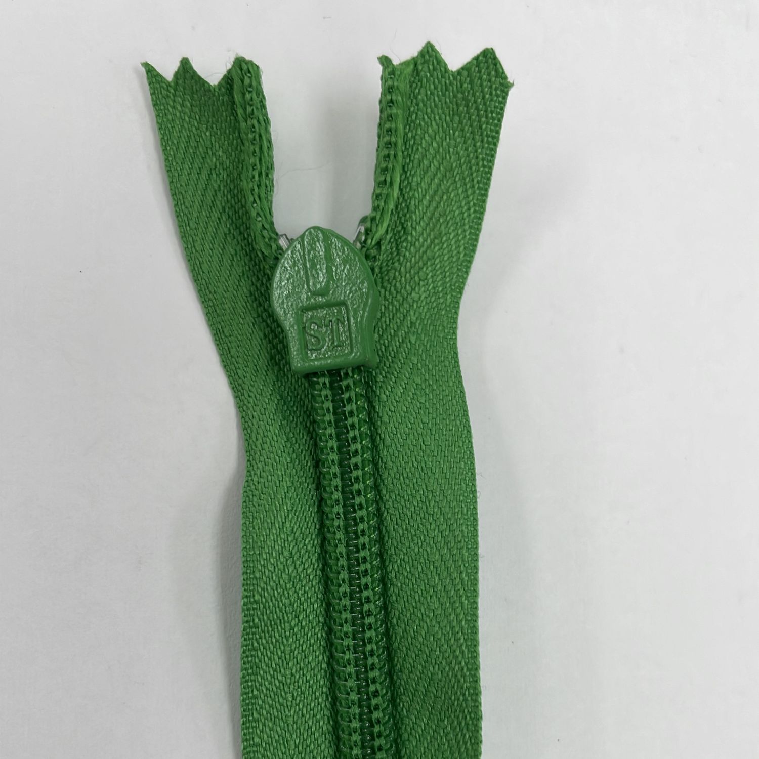 [ 18943 ] Zip Invisible Cotton/20cm/5g/Green per Each