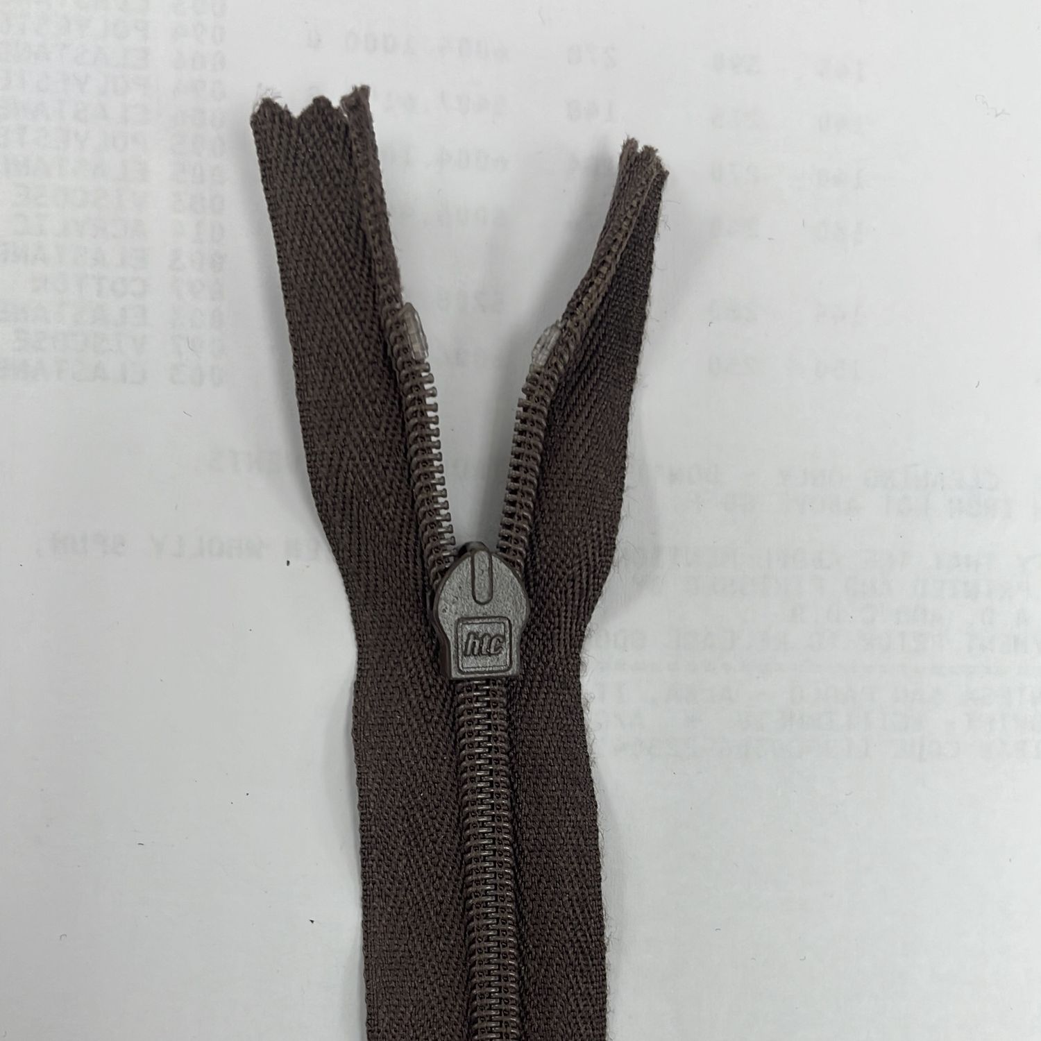 [ 18956 ] Zip Invisible Cotton/20cm/5g/Sable per Each