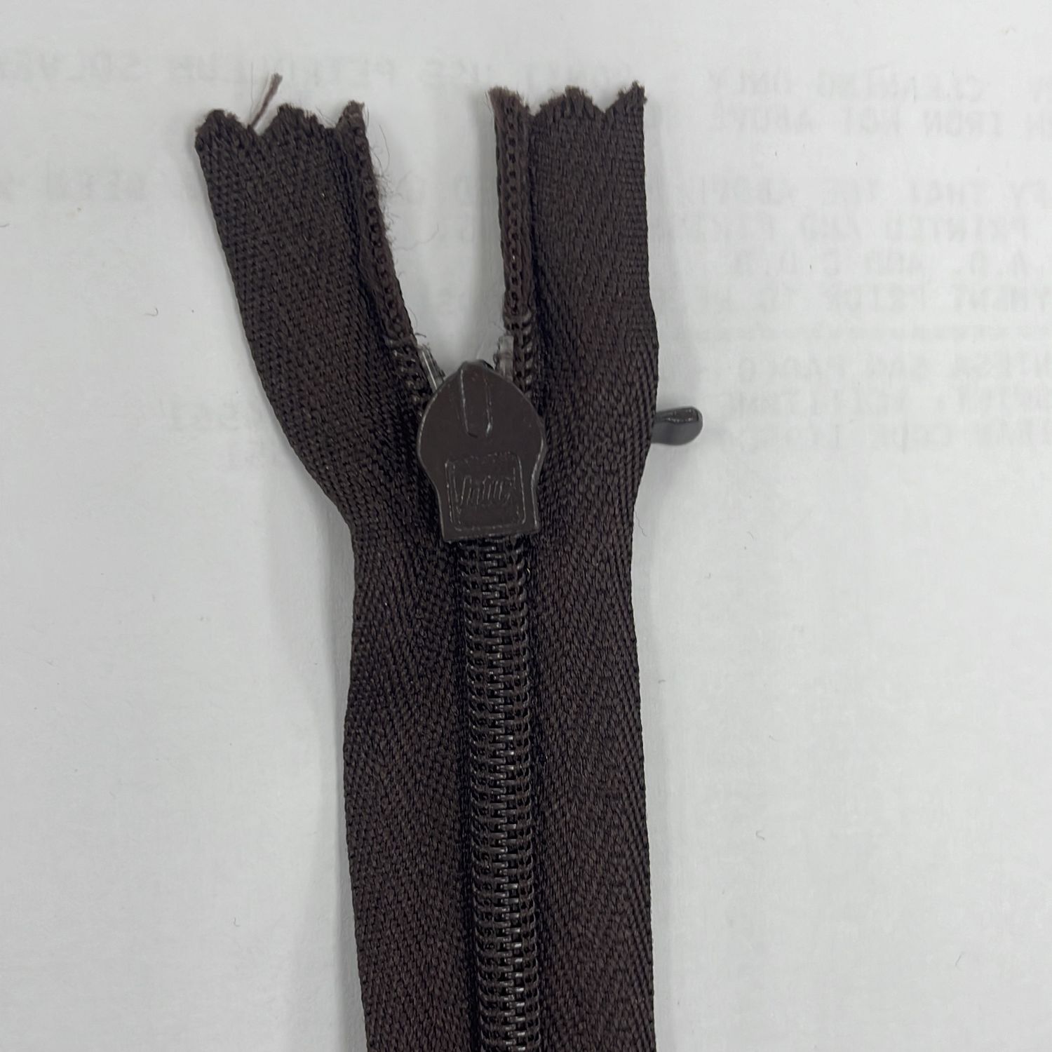 [ ZI-HTC-20-294 ] Zip Invisible 20cm-MUSTANG per Each