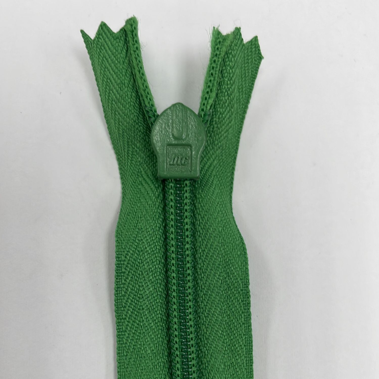 [ ZI-HTC-20-235 ] Zip Invisible 20cm-JEWEL per Each