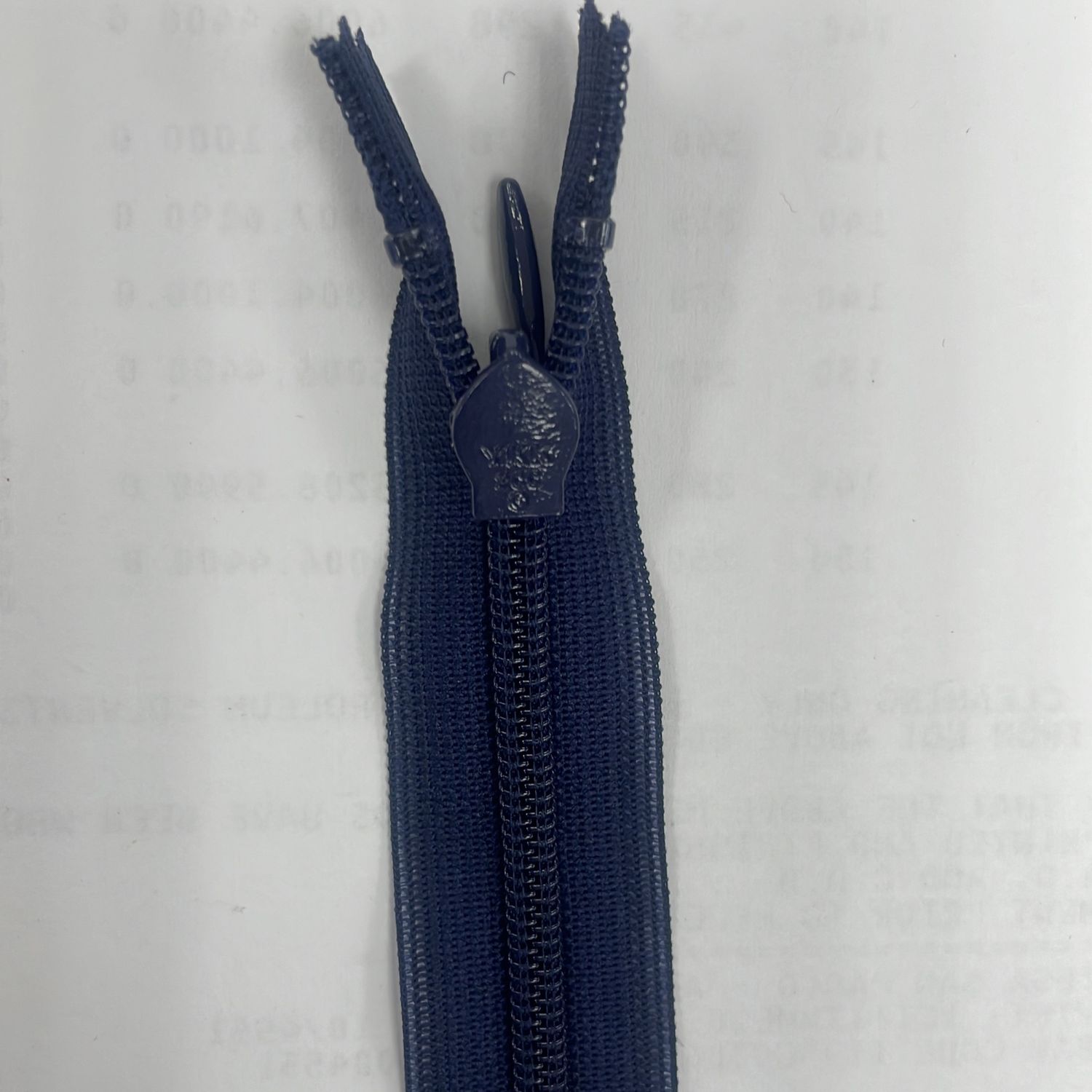 [ 17979 ] Zip Invisible/60/5g/Navy per Each