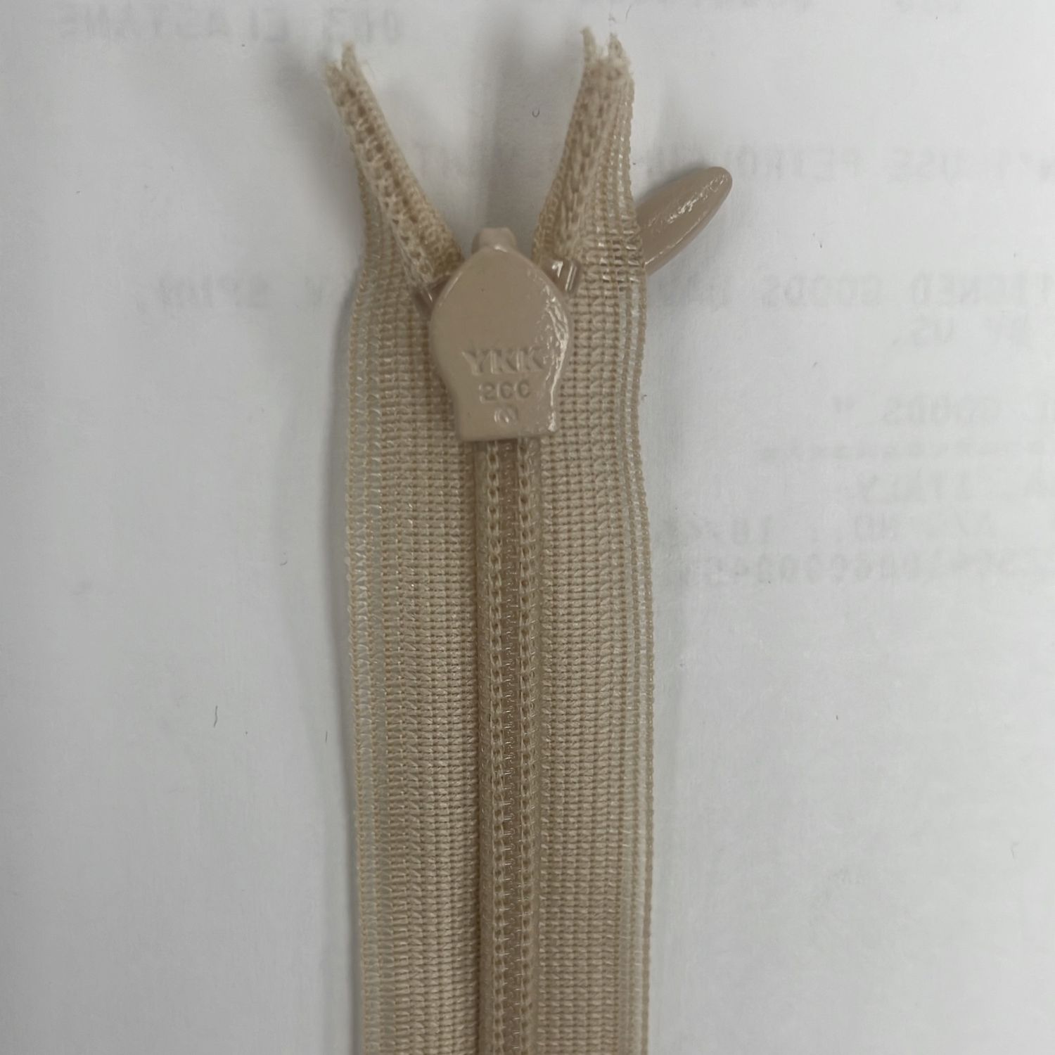 [ 17981 ] Zip Invisible/60/5g/Beige per Each