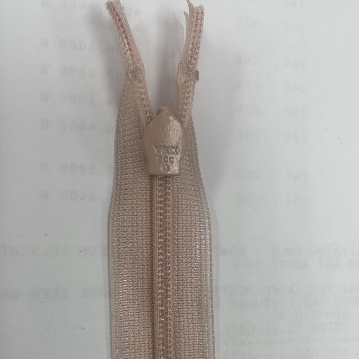[ 17982 ] Zip Invisible/60/5g/Blush per Each