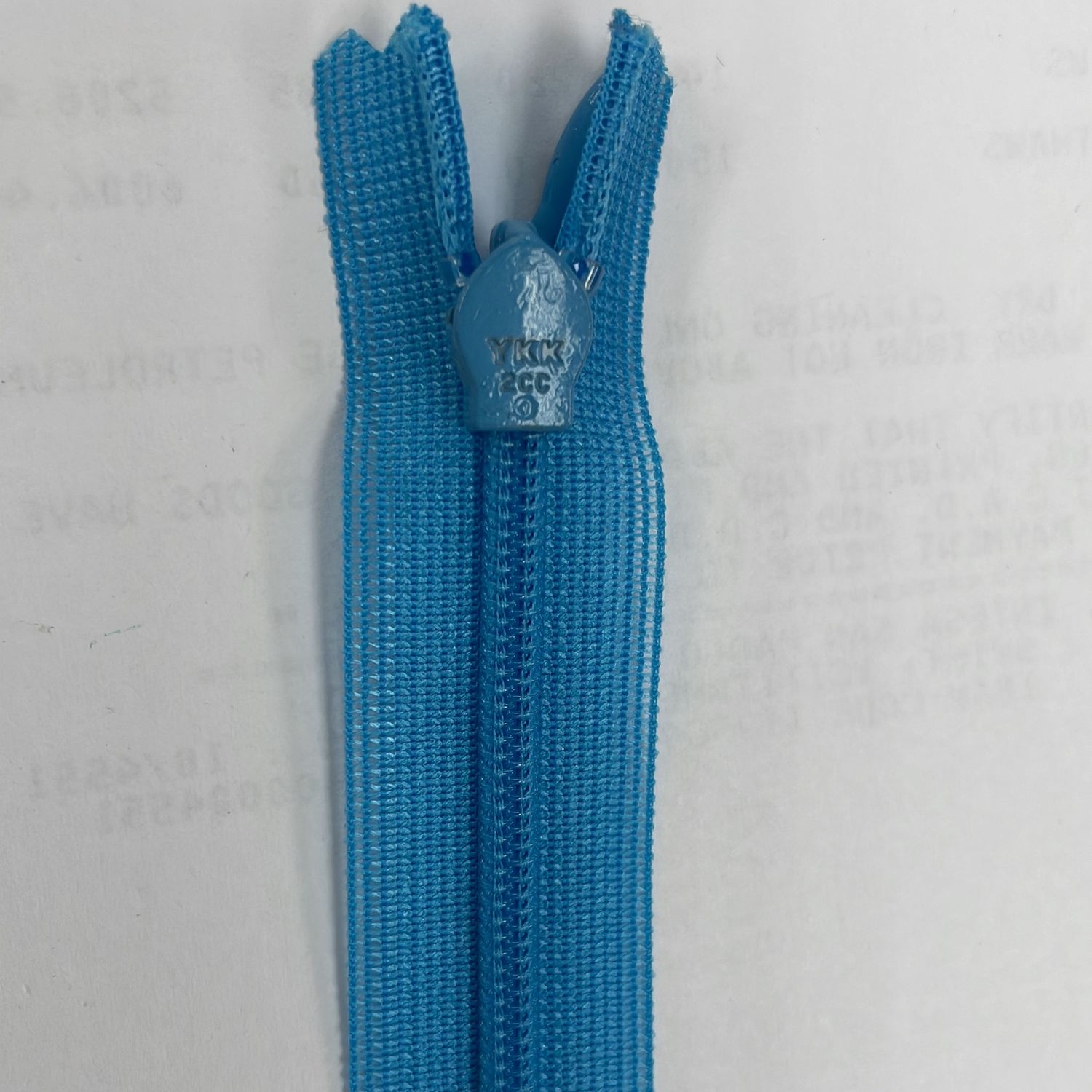 [ ZI-YKK-833-55 ] Zip invisible 55cm Lt Blue per Each
