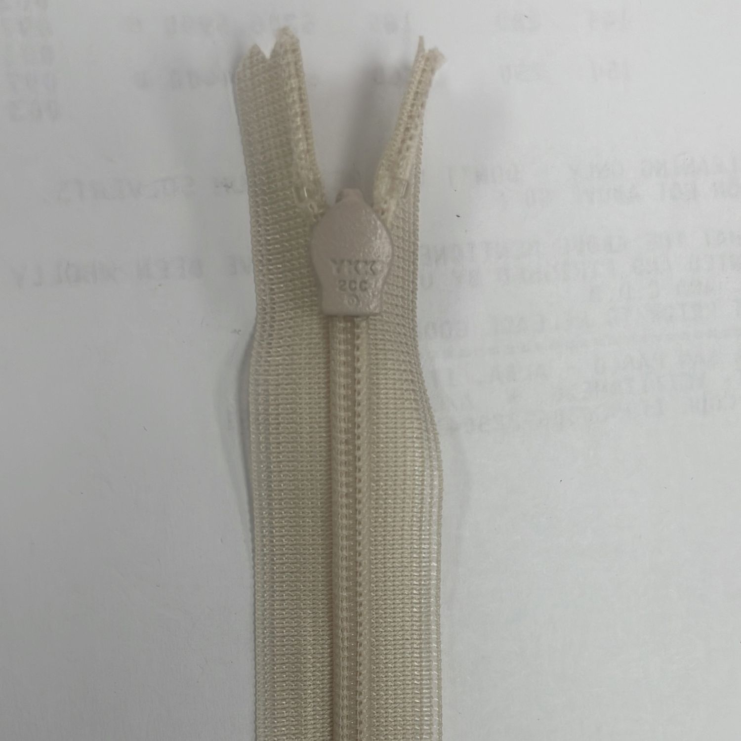 [ 21281 ] Zip Invisible/25cm/5g/Natural per Each