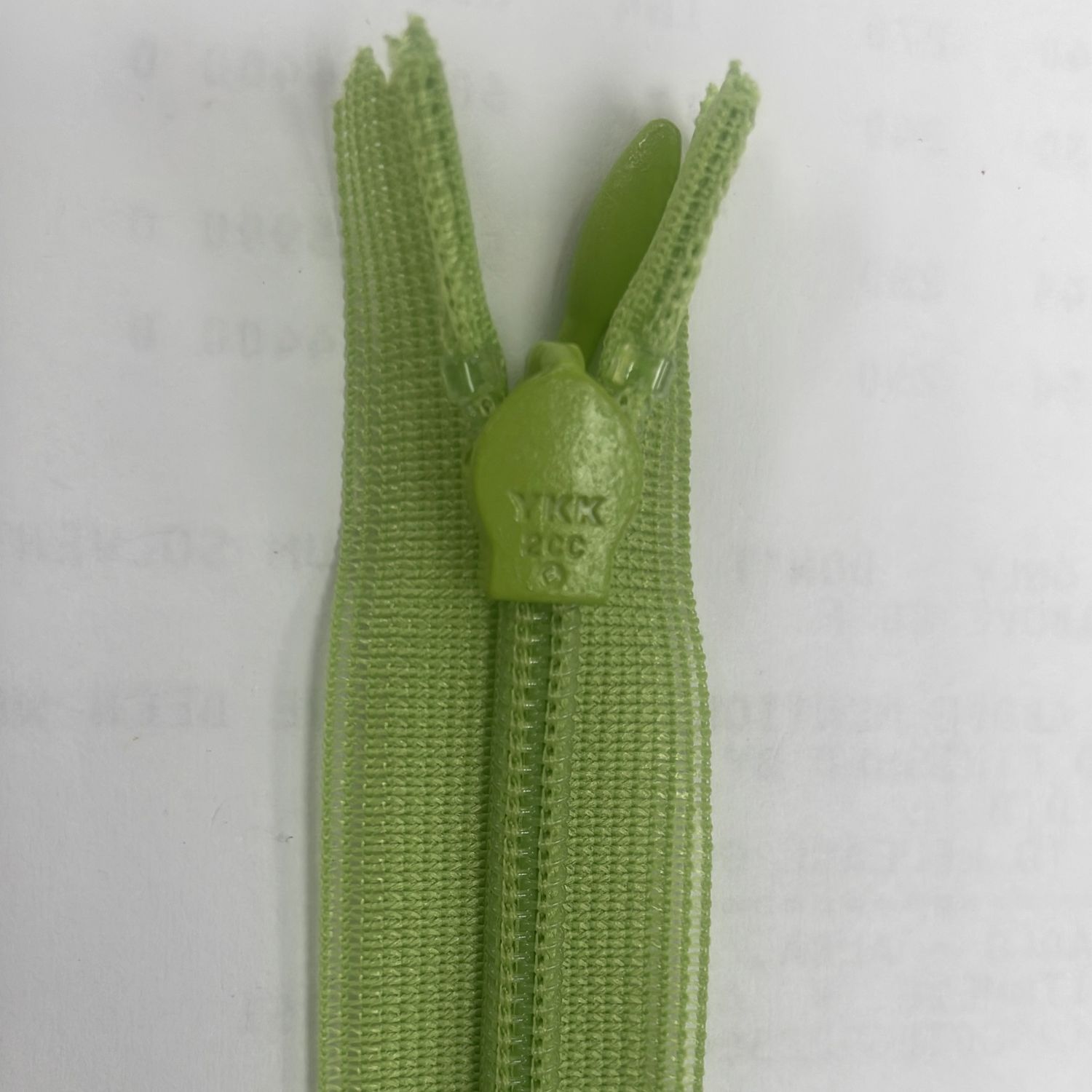 [ 21283 ] Zip Invisible/25cm/5g/Pistachio per Each