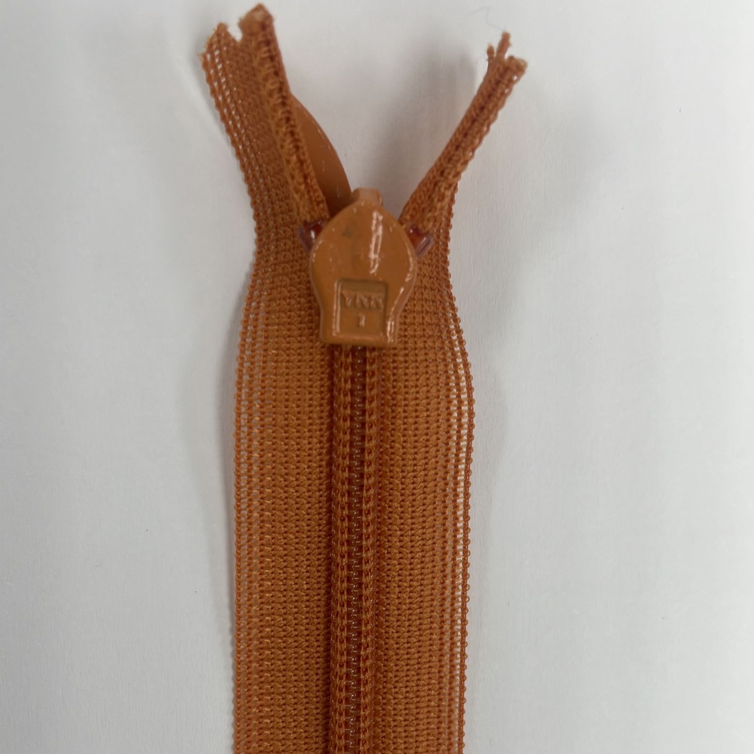 [ ZI-YKK-807-20 ] Zip invisible 20cm - Burnt orange per Each