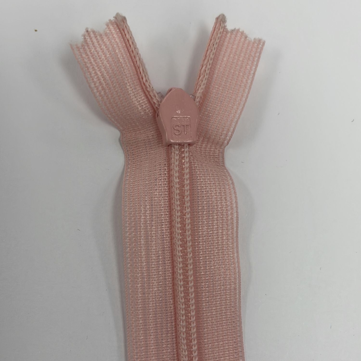 [ ZI-EN-851-20 ] Zip invisible 20cm Dark baby pink per Each