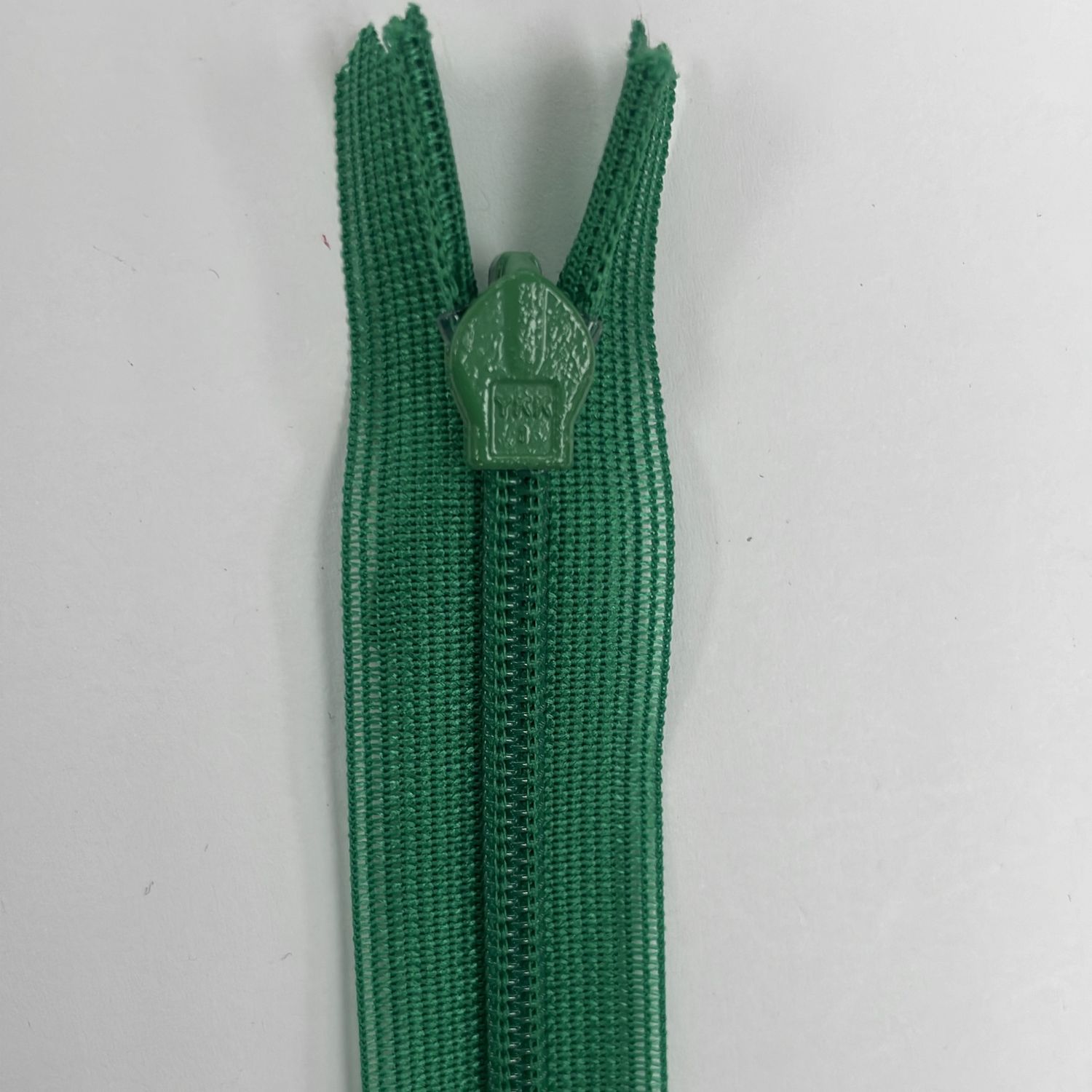 [ ZI-YKK-527-20 ] Zip Invisible 20cm - Bright Green per Each