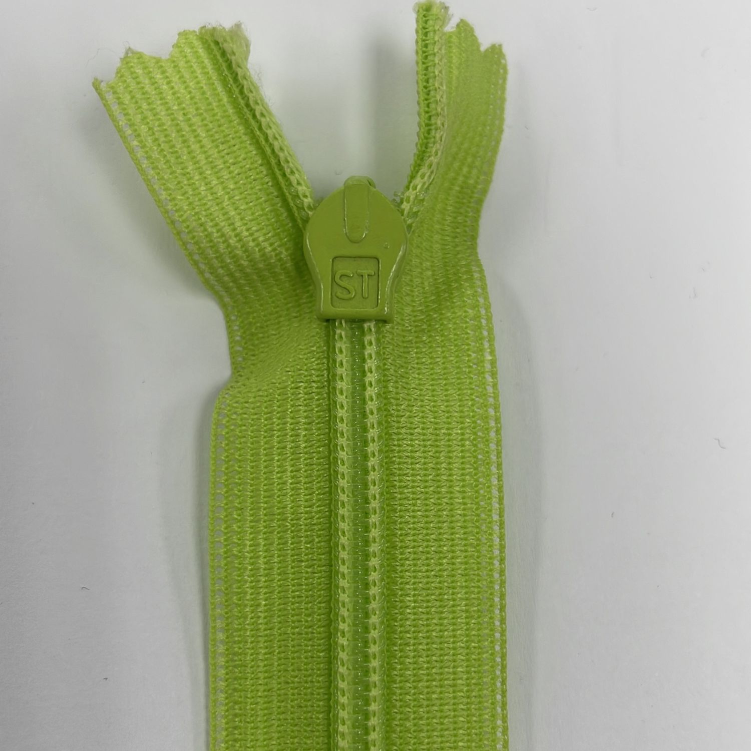 [ ZI-EN-874-20 ] Zip invisible 20cm Spring bud green per Each
