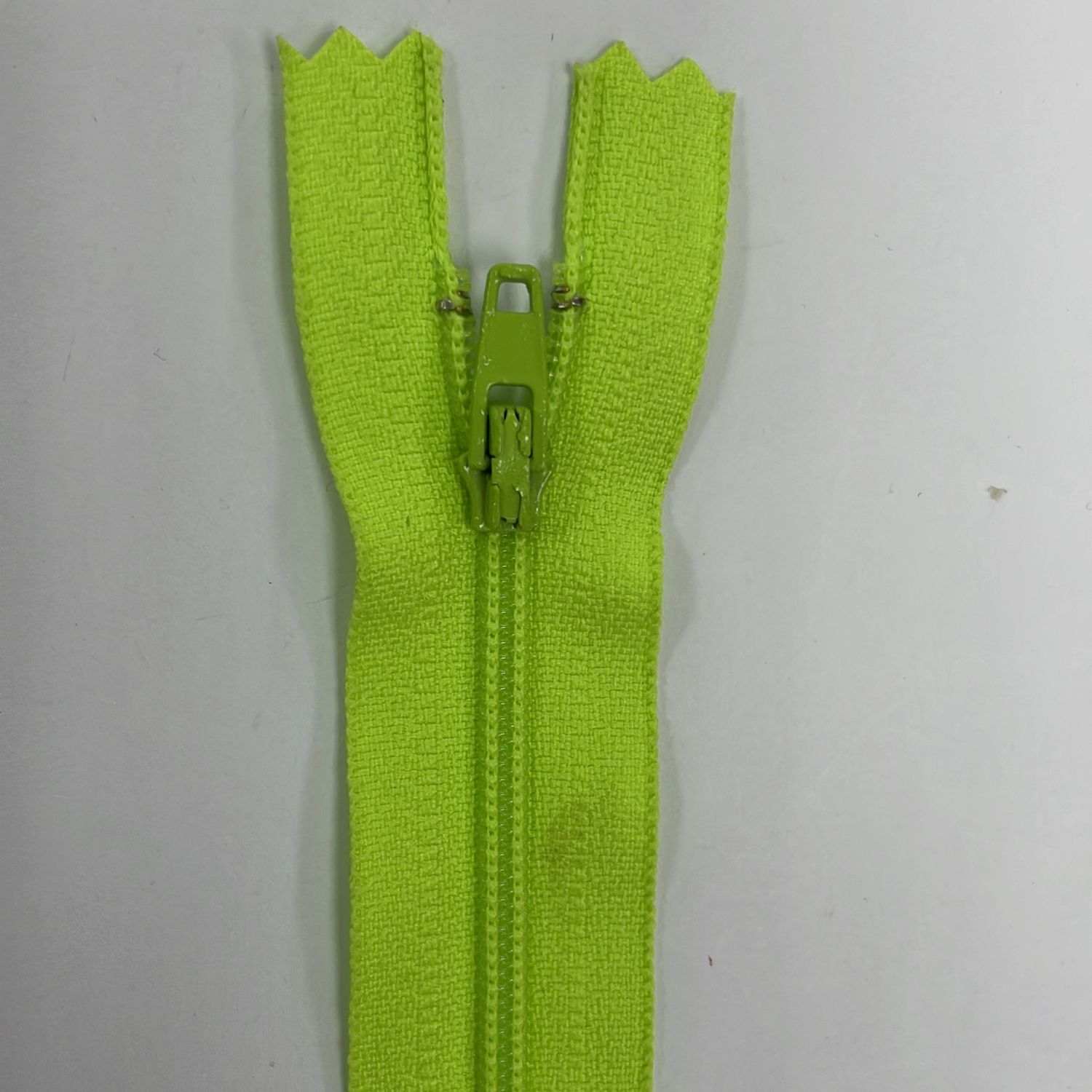 [ ZD-YKK-535-50 ] Zip dress 50cm - Neon green per Each