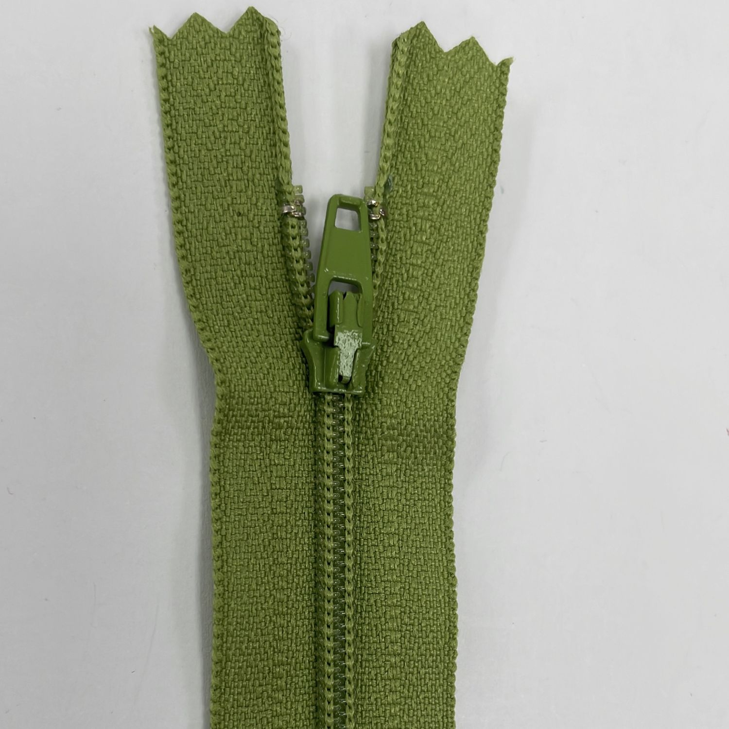 [ ZD-YKK-537-40 ] Zip dress 40cm - Olive drab per Each