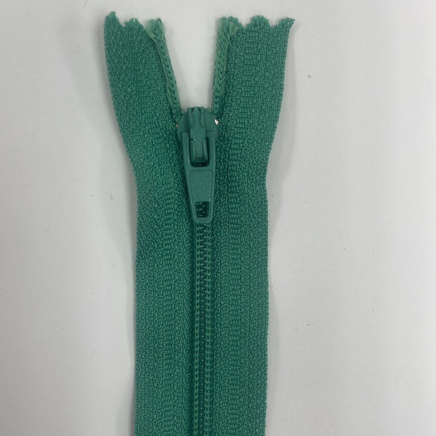 [ ZD-EN-234-20 ] Zip Dres 20cm - GREEN per Each