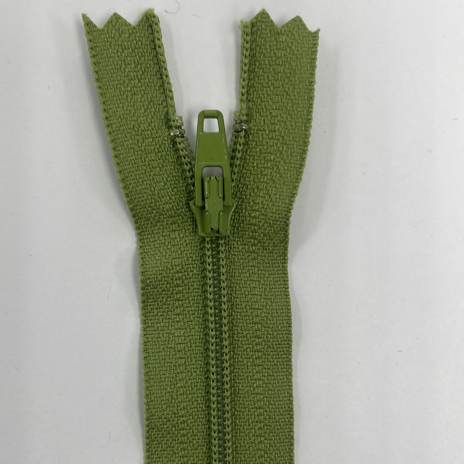 [ ZD-YKK-537-25 ] Zip dress 25cm - Olive drab per Each