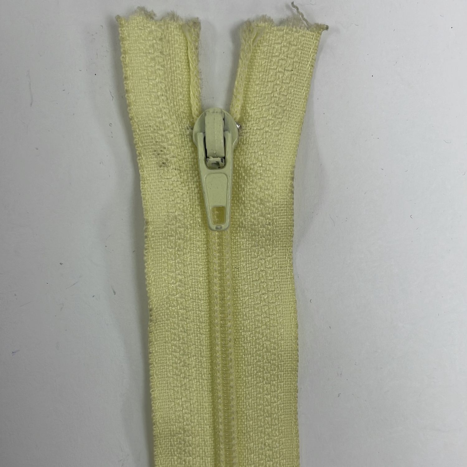 [ ZD-EN-980-20 ] Zip dress 20cm Lemon Cream per Each