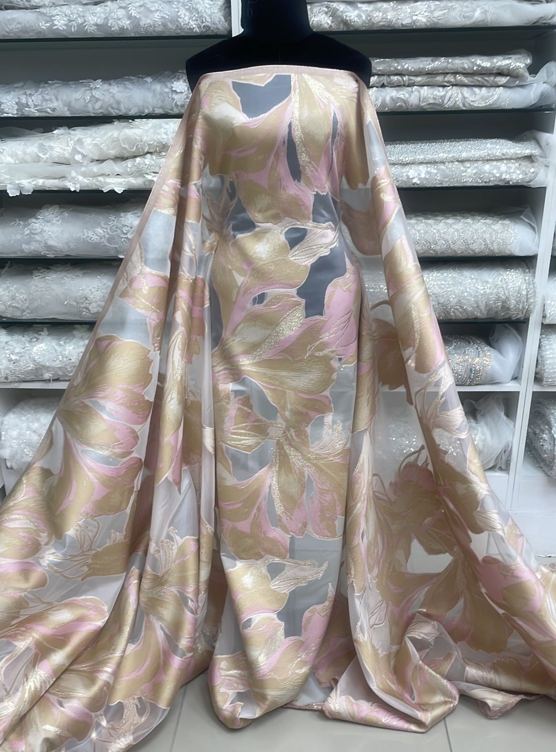 Dress Fabric Organza Jacquard Burnout-per m-137-01-Pink
