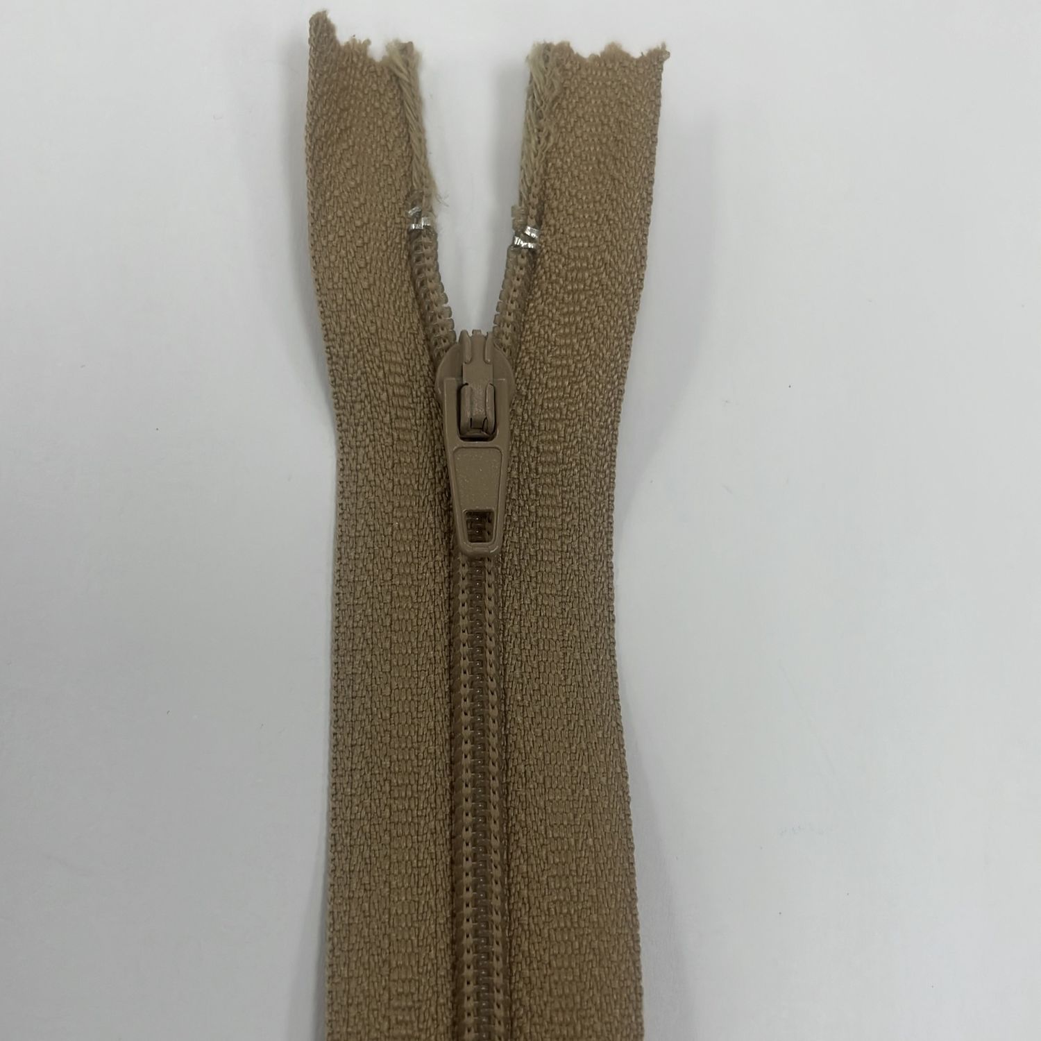 [ ZD-EN-896-40 ] Zip dress 40cm Light Brown per Each