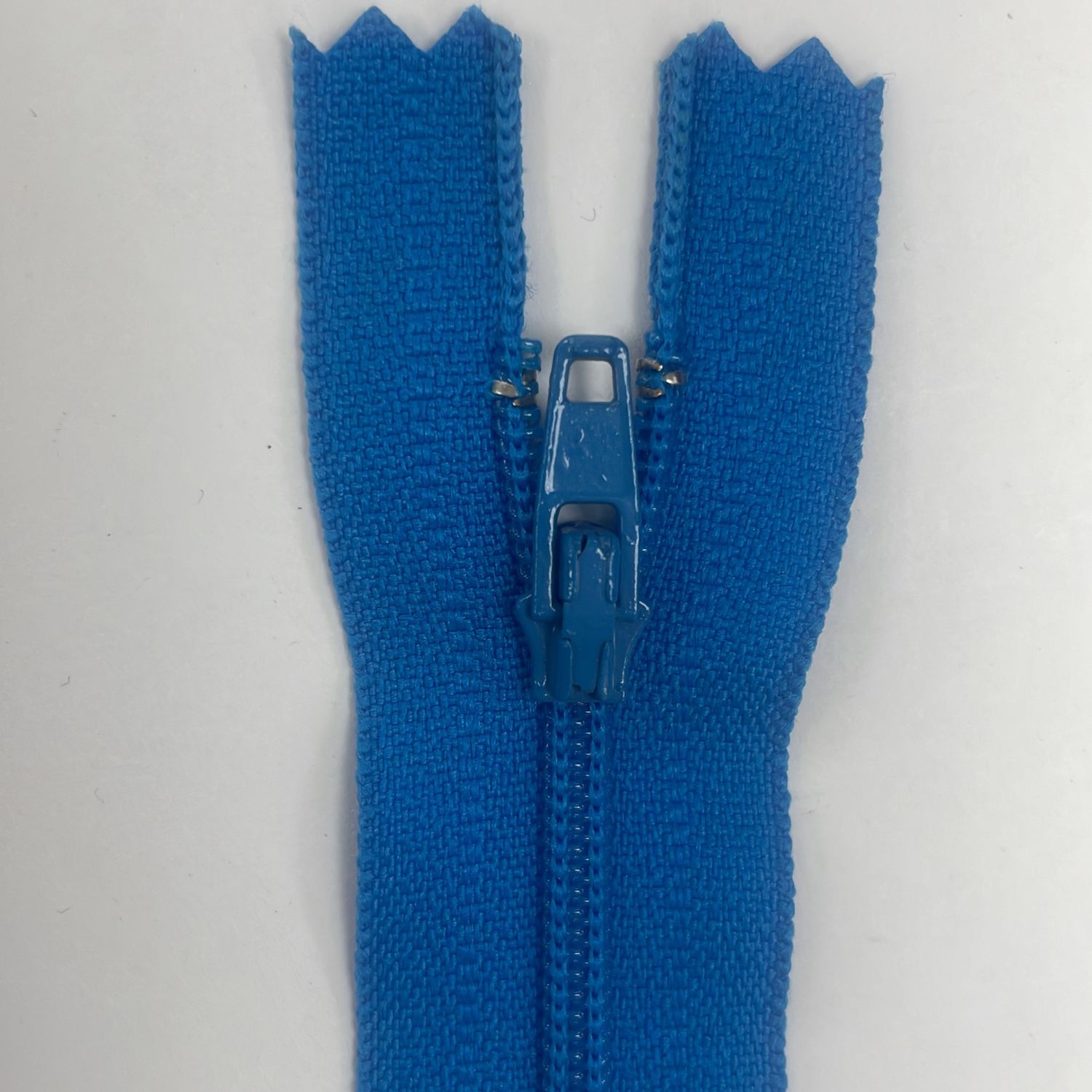 [ ZD-YKK-549-20 ] Zip dress 20cm - Light blue turq per Each