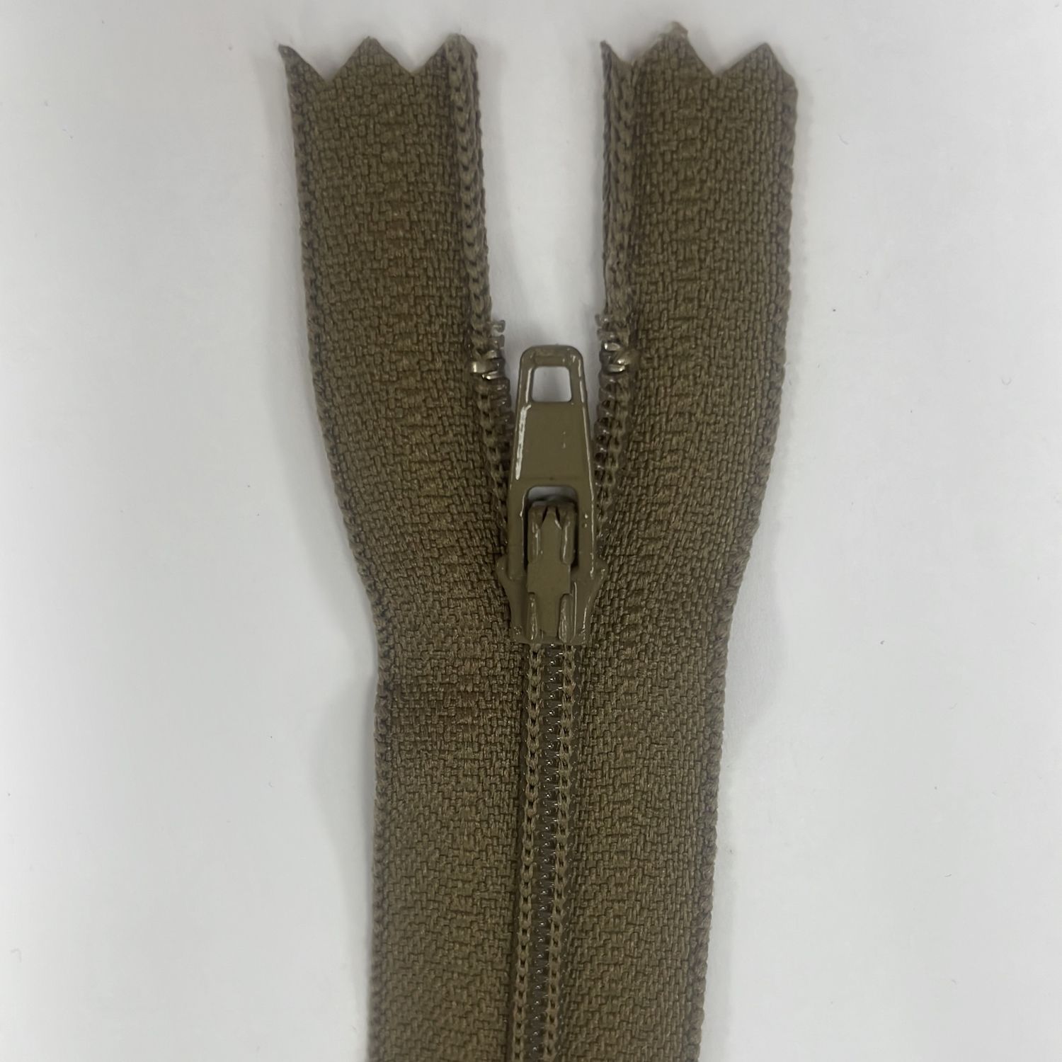 [ ZD-YKK-563-20 ] Zip dress 20cm - Tan Brown per Each