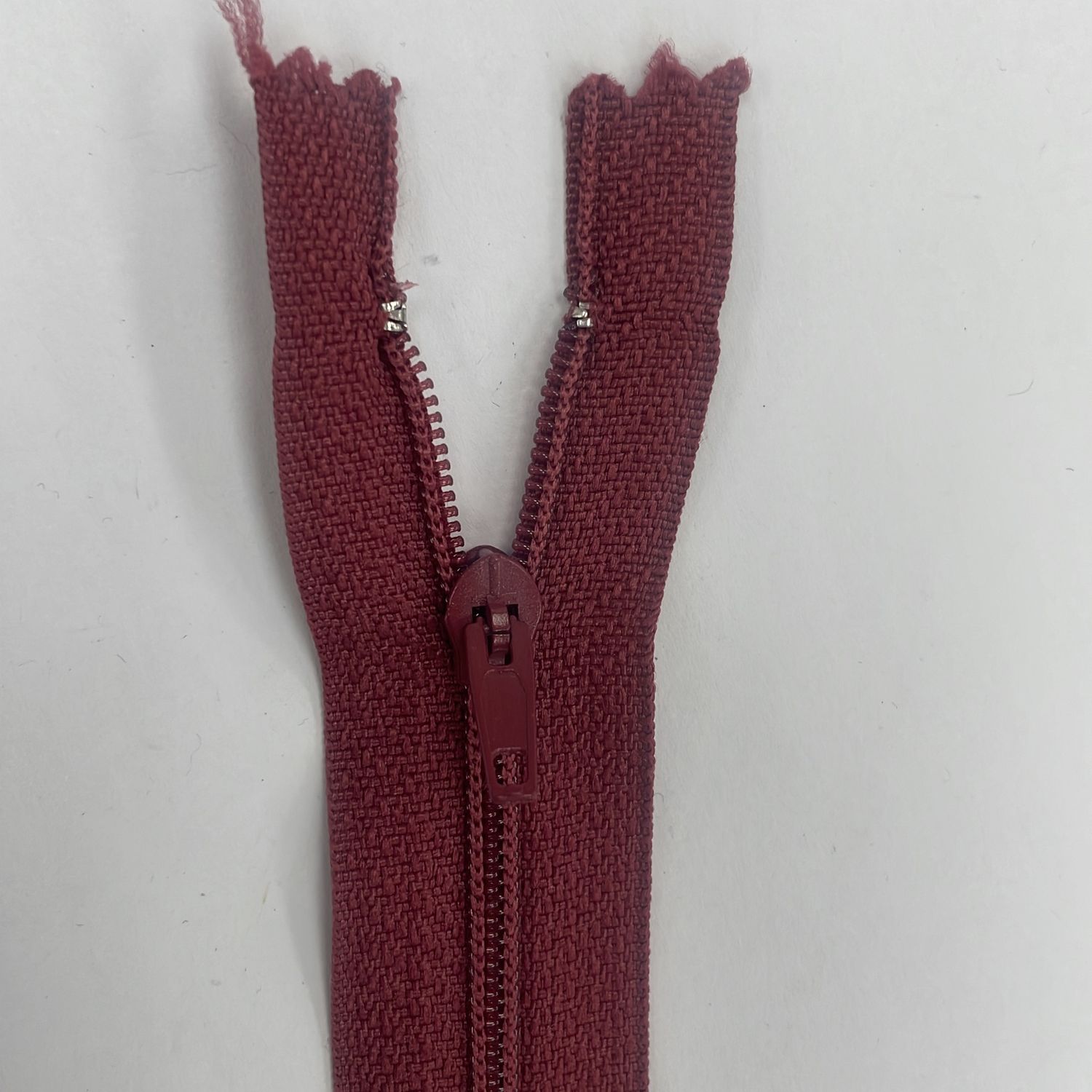 [ ZD-EN-527-25 ] Zip dress 25cm WineRed per Each