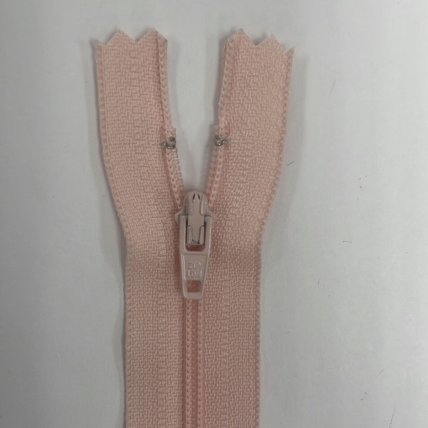 [ ZD-YKK-364-55 ] Zip dress 55cm Bubble gum per Meter