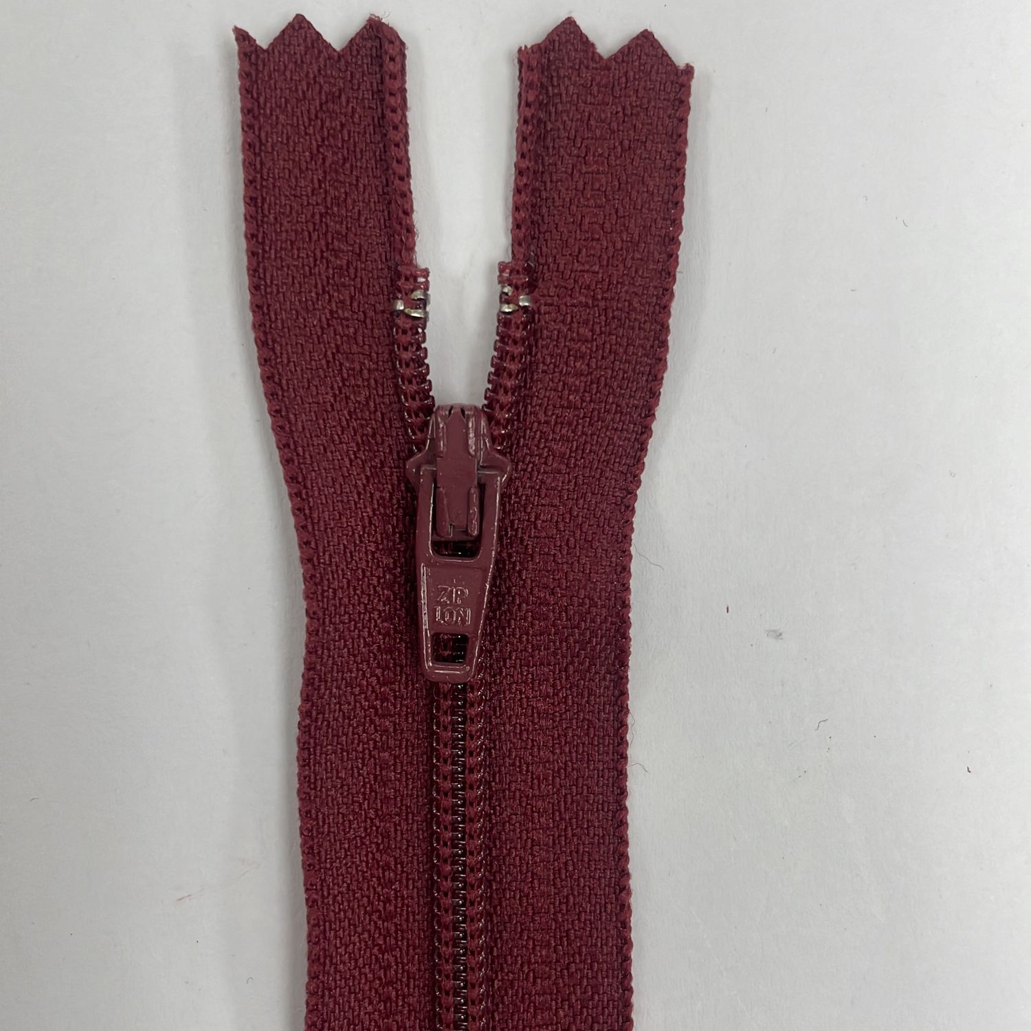 [ ZD-YKK-527-35 ] Zip dress 35cm - Wine red per Each