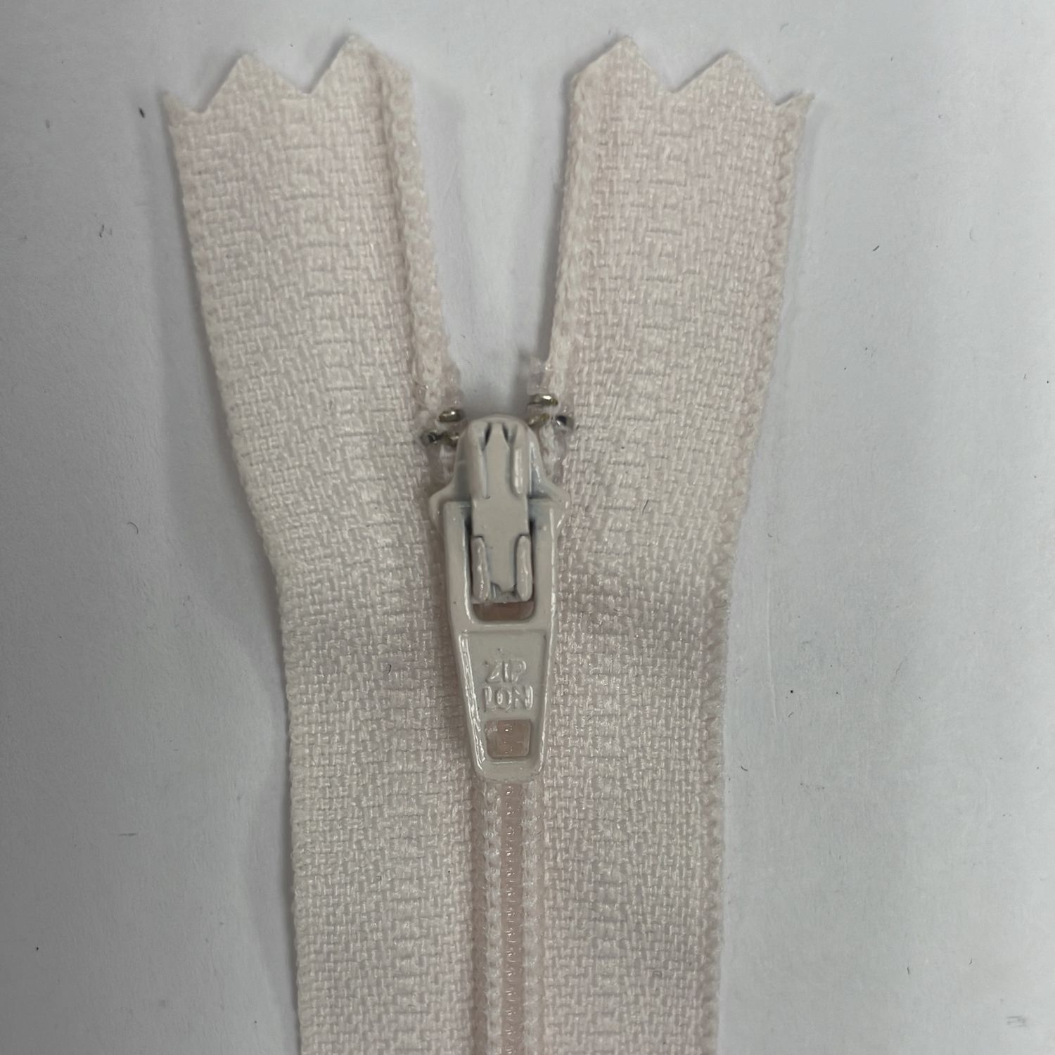 [ ZD-YKK-355-25 ] Zip dress 25cm Flesh per Each