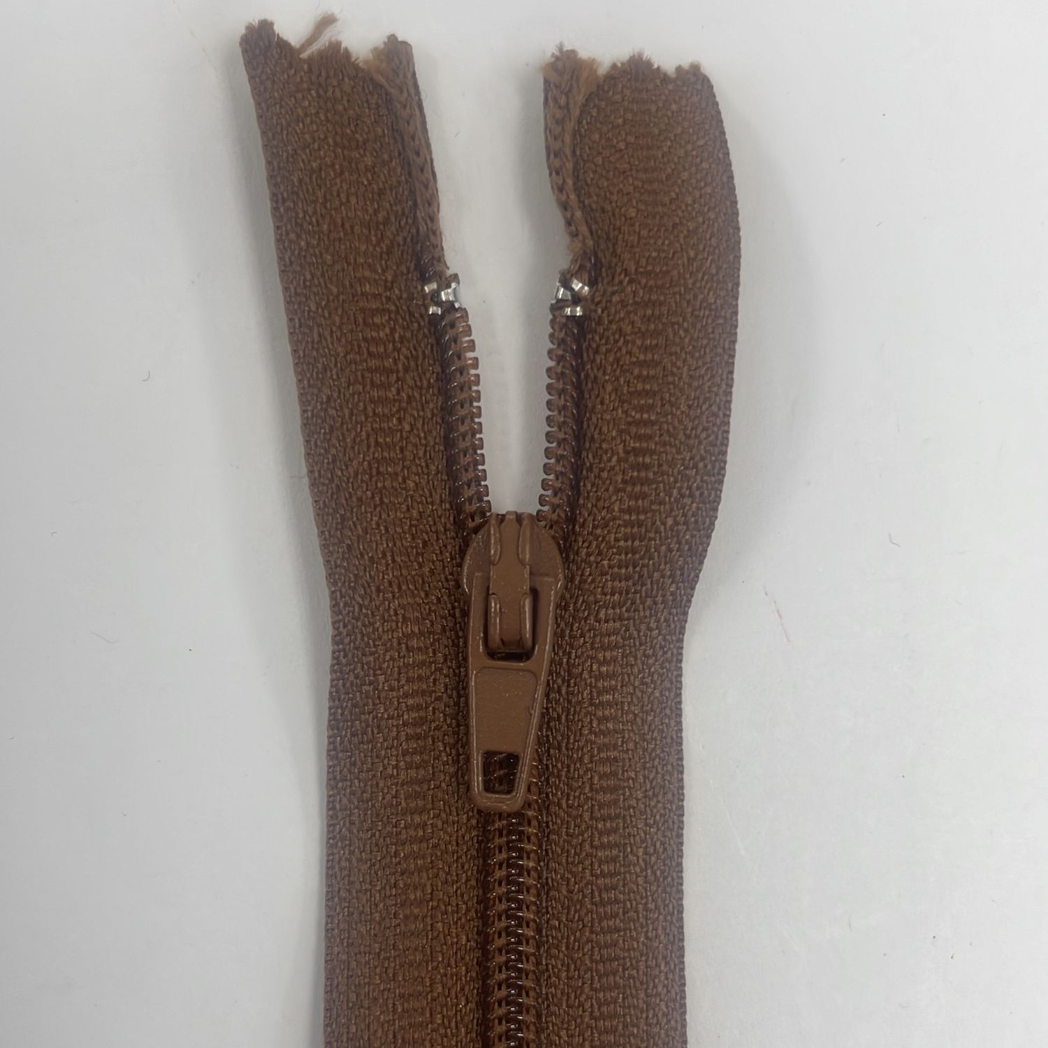 [ ZD-EN-858-55 ] Zip Dress 55cm - Light Brown per Each