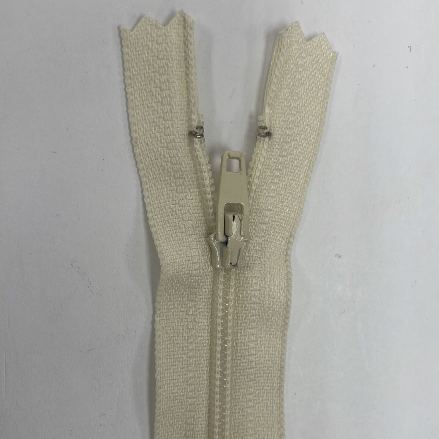 [ ZD-YKK-801-30 ] Zip dress 30cm Ivory per Meter