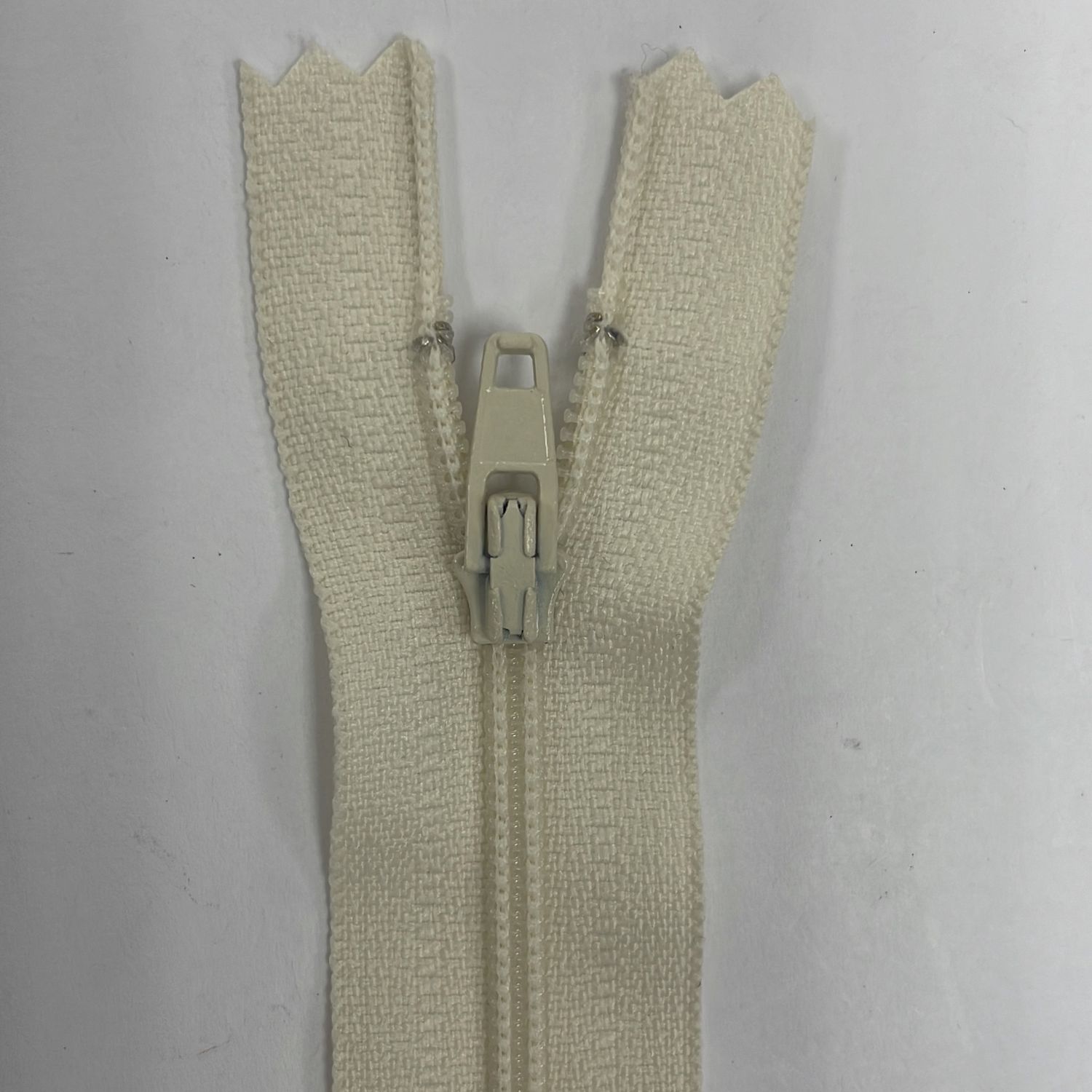 [ ZD-YKK-801-40 ] Zip dress 40cm Ivory per Meter