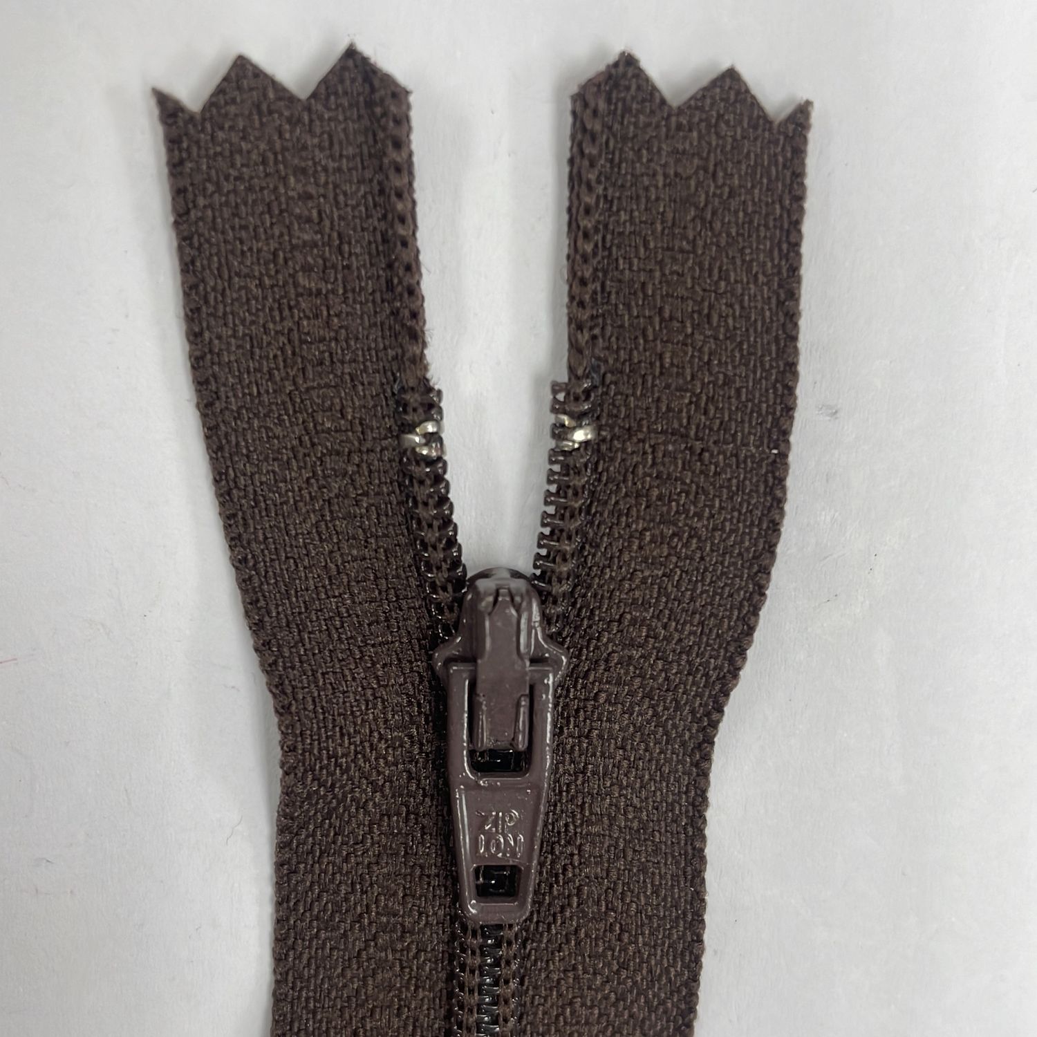 [ ZD-YKK-570-45 ] Zip dress 45cm - Brown per Each