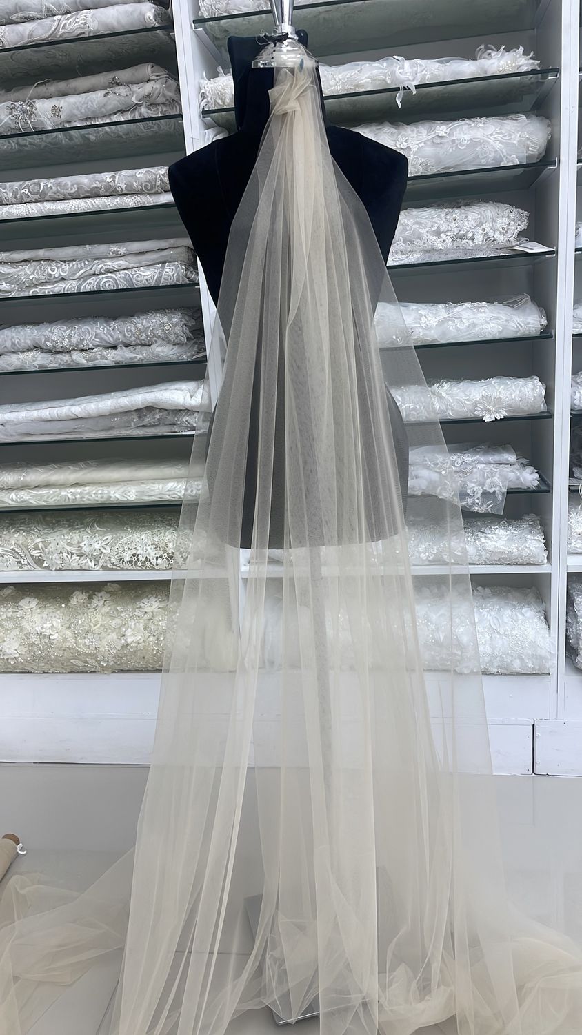 [ 16198 ] Tulle Invisible/150cm/5g/NUDE per Meter