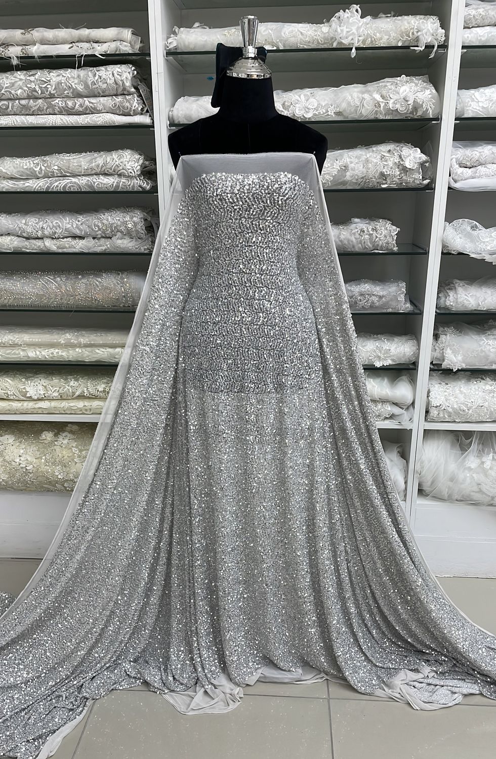 Dress Fabric Mesh Sequins-per m-137-01-SILVER
