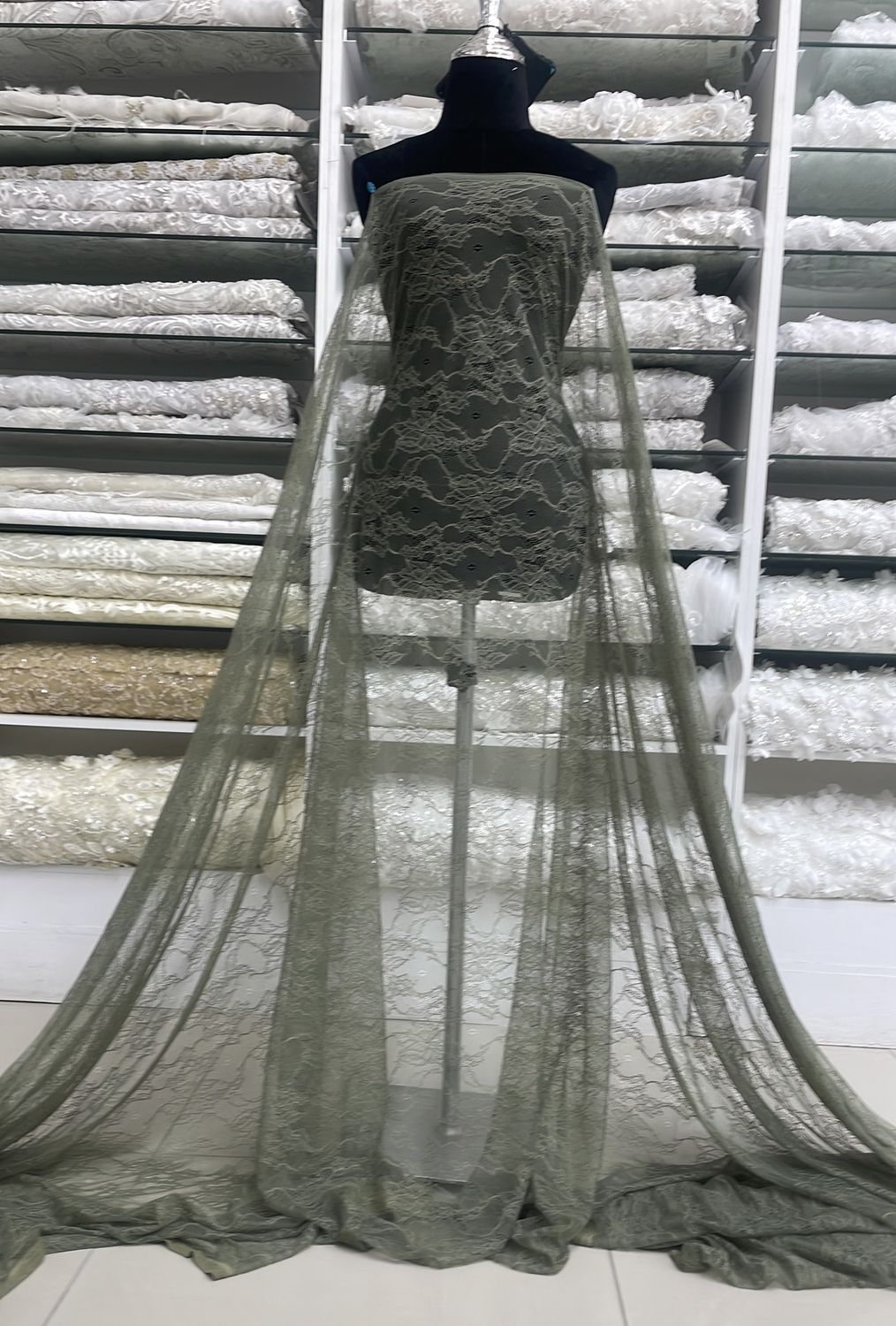 CHANTILLY LACE -(per m)-150-02-LIGHT OLIVE