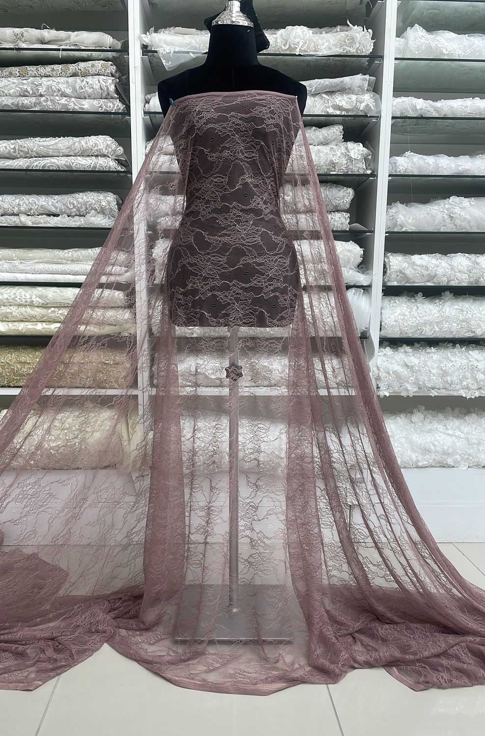 CHANTILLY LACE -(per m)-150-03-ROSE TAUPE